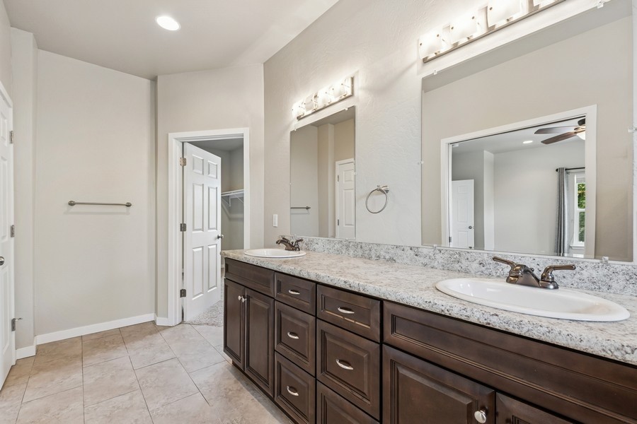 724 Edgewood Place 4A