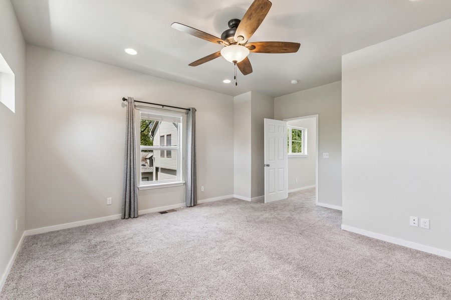 724 Edgewood Place 4A