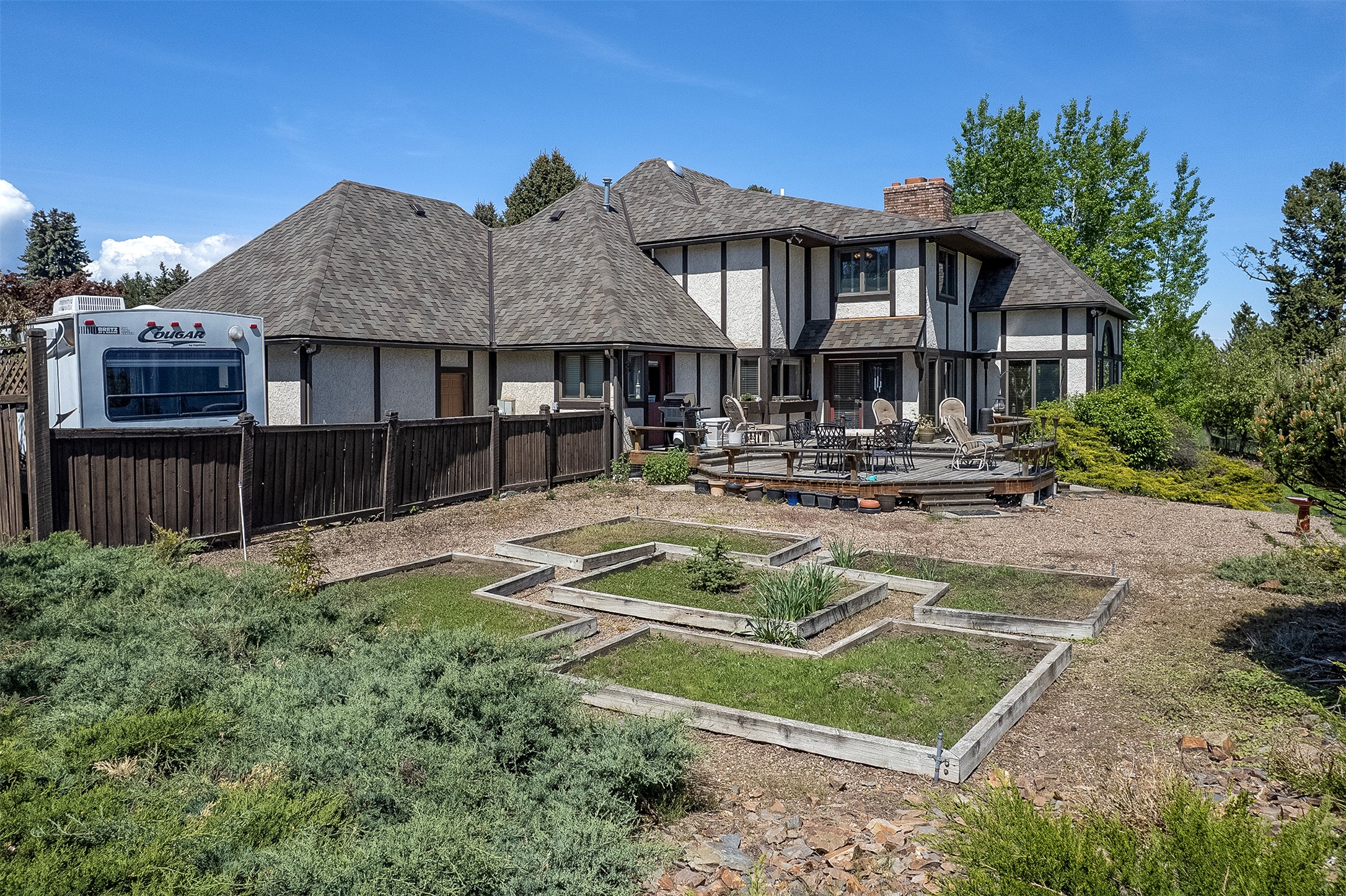 215 Somerset Drive
