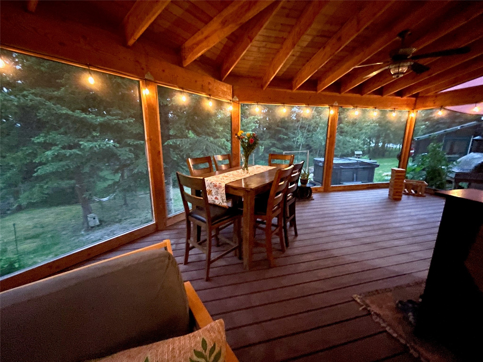 2075 Lion Mountain Loop Road