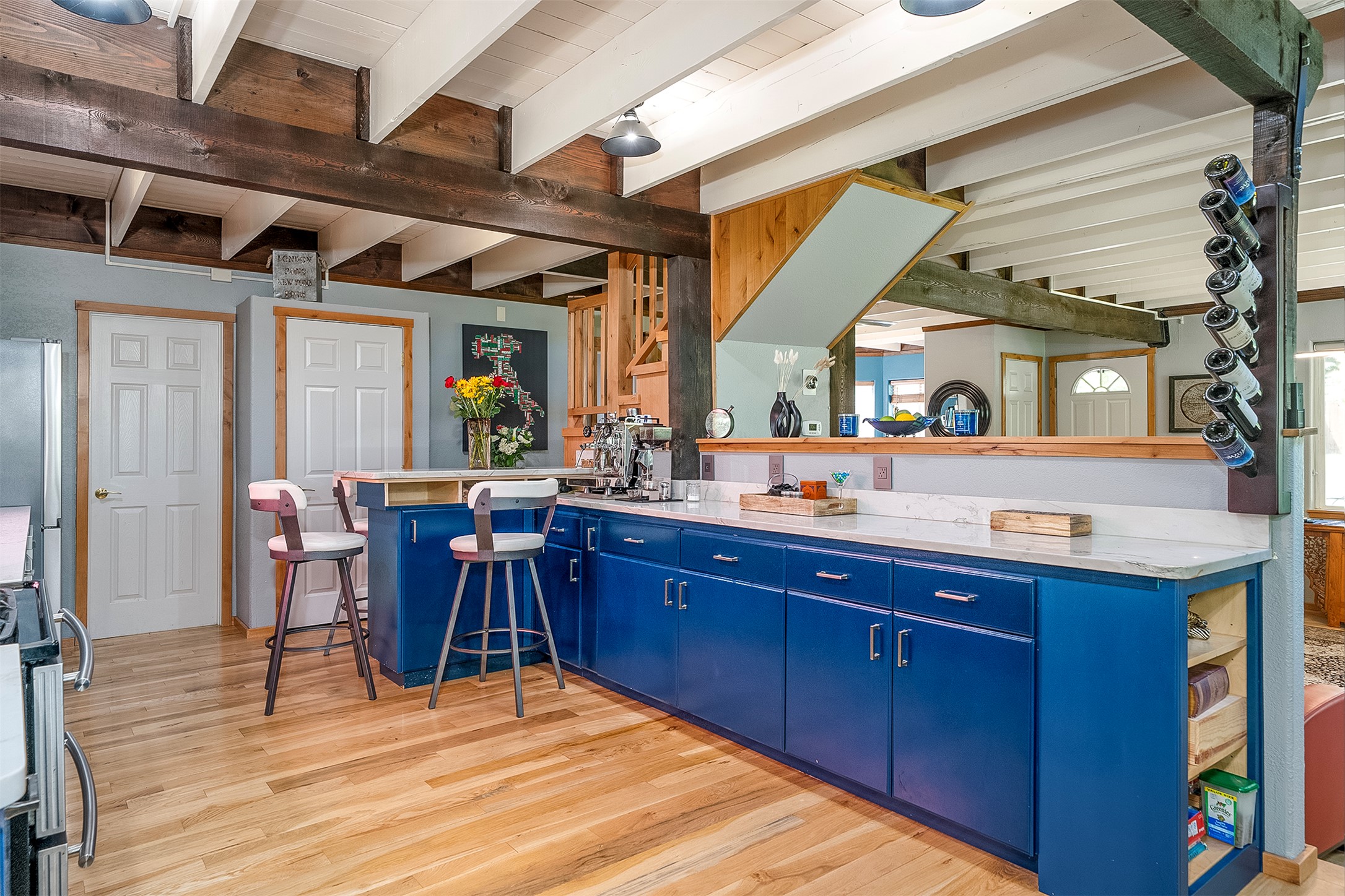 2075 Lion Mountain Loop Road