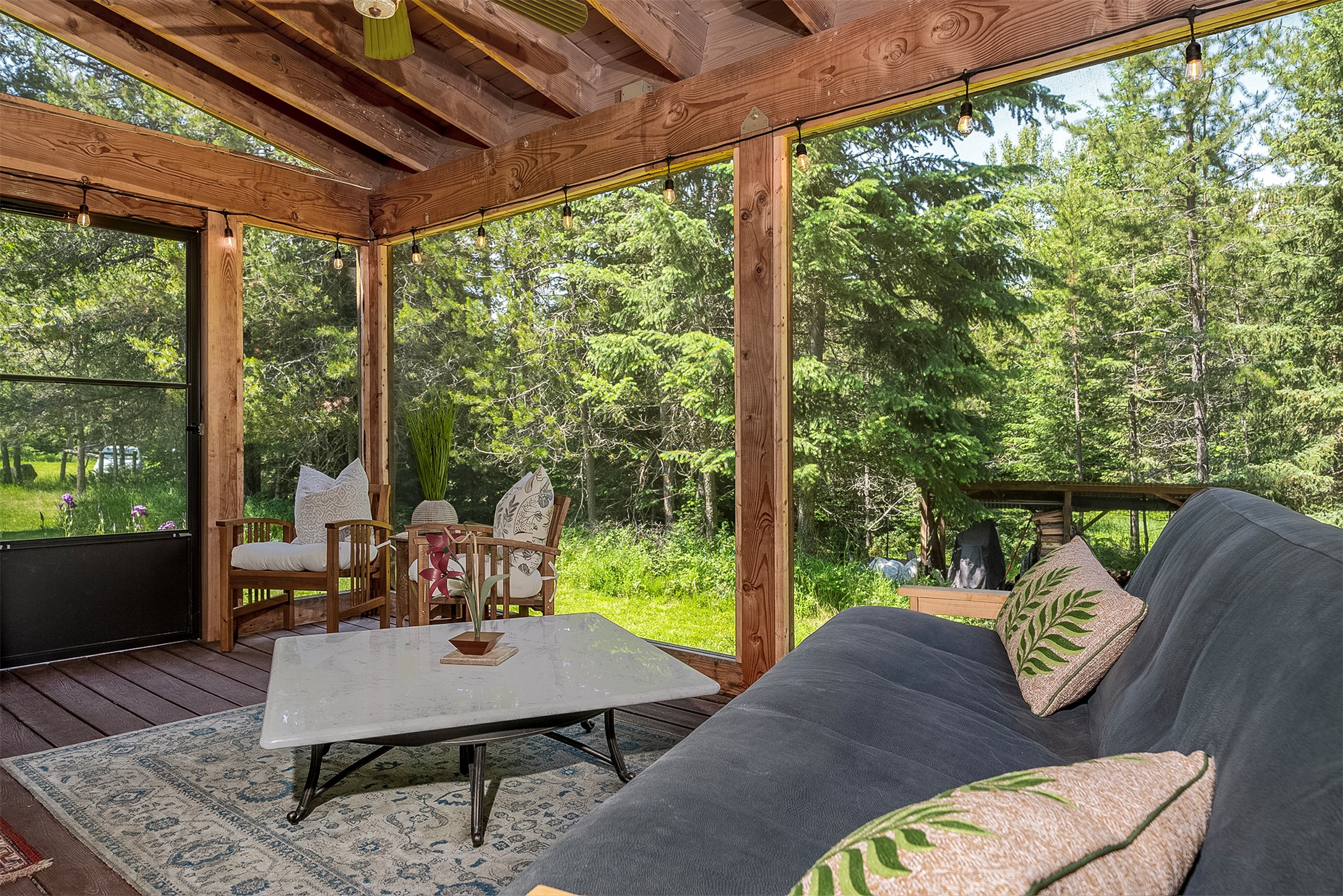 2075 Lion Mountain Loop Road