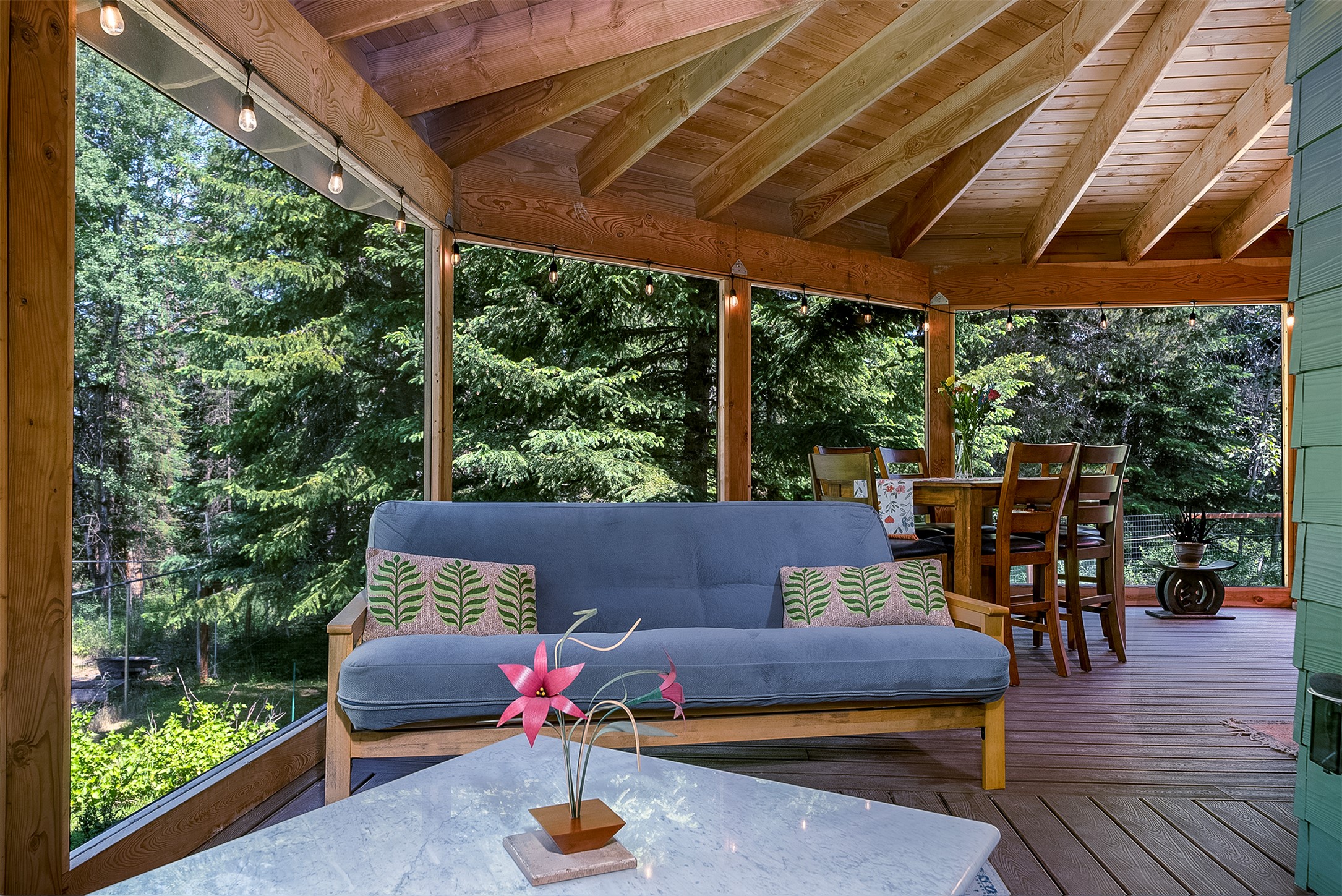 2075 Lion Mountain Loop Road