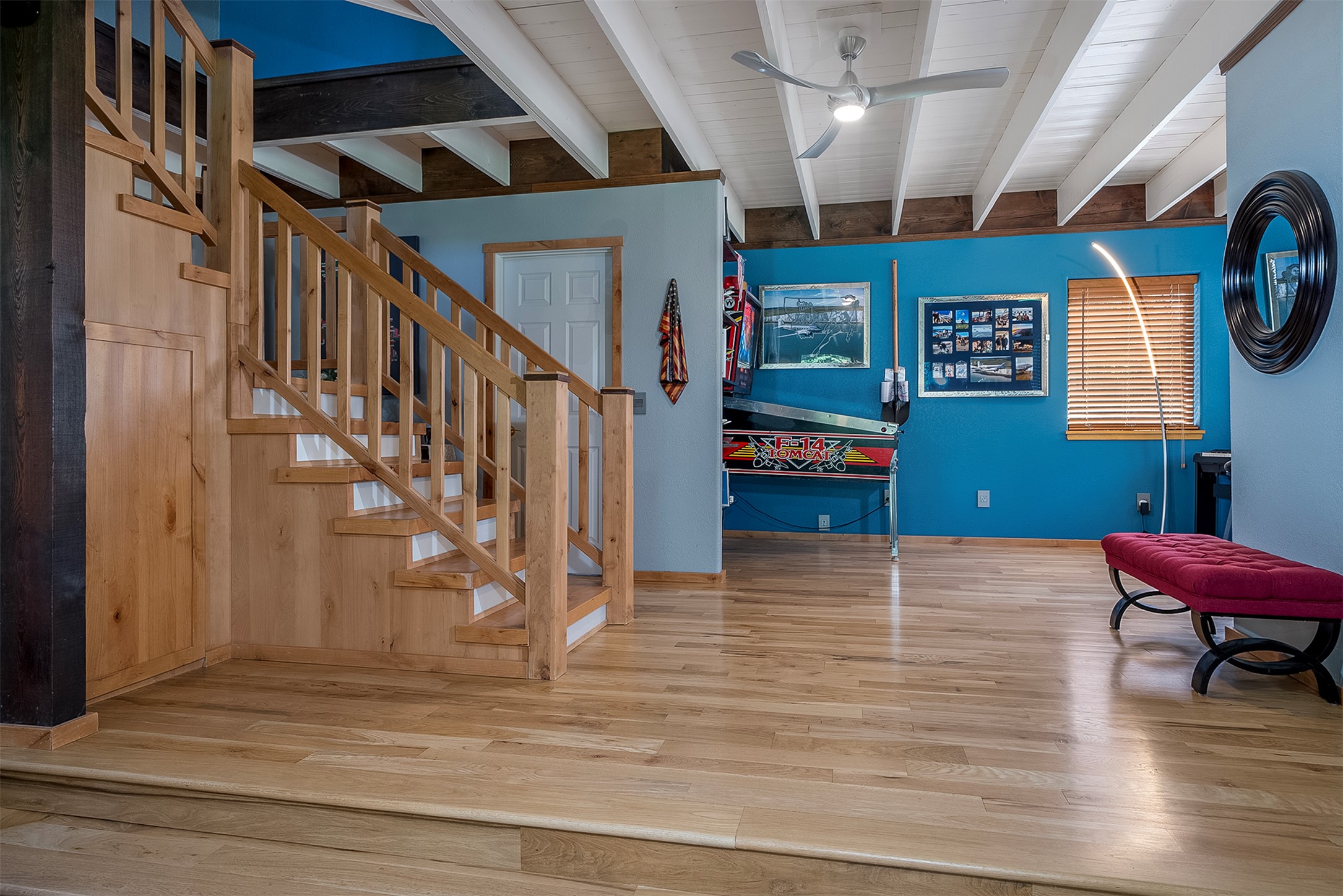 2075 Lion Mountain Loop Road