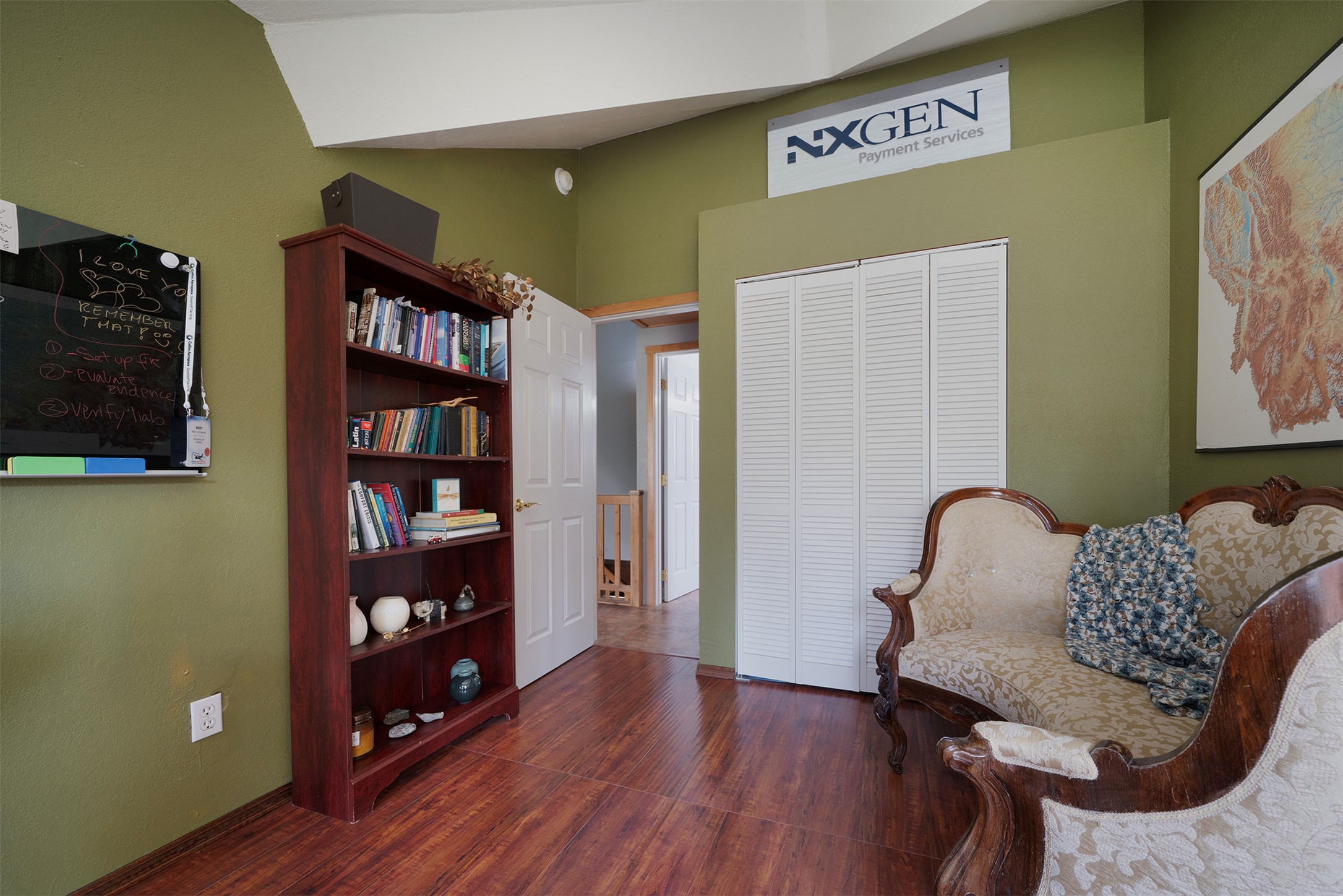 2075 Lion Mountain Loop Road