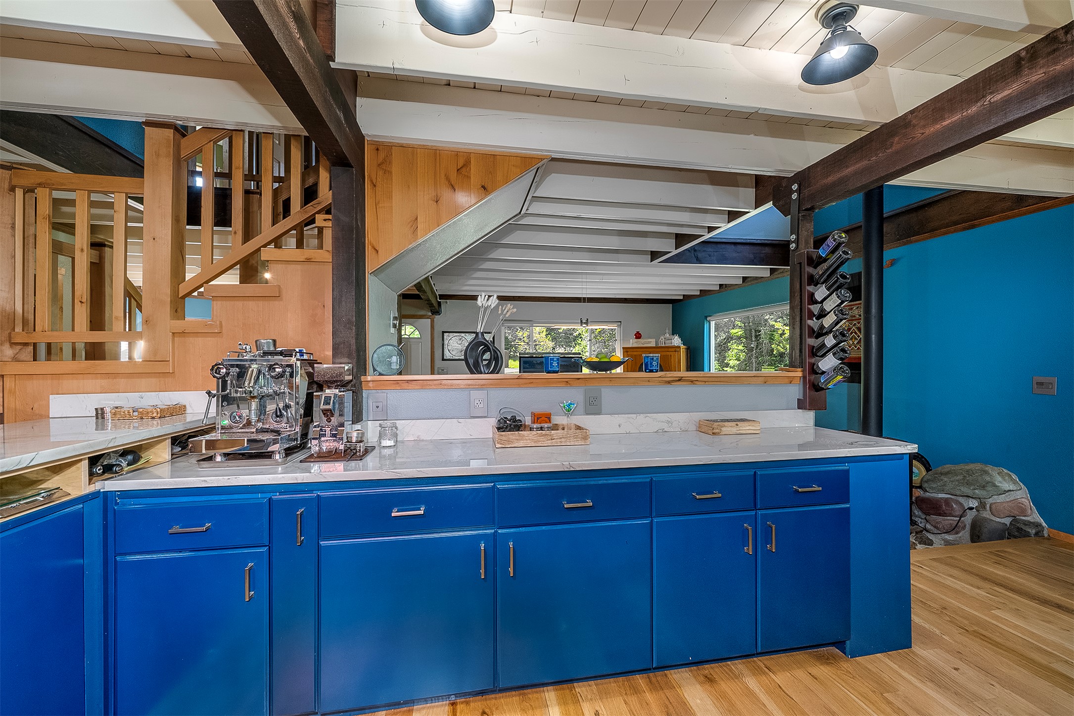 2075 Lion Mountain Loop Road