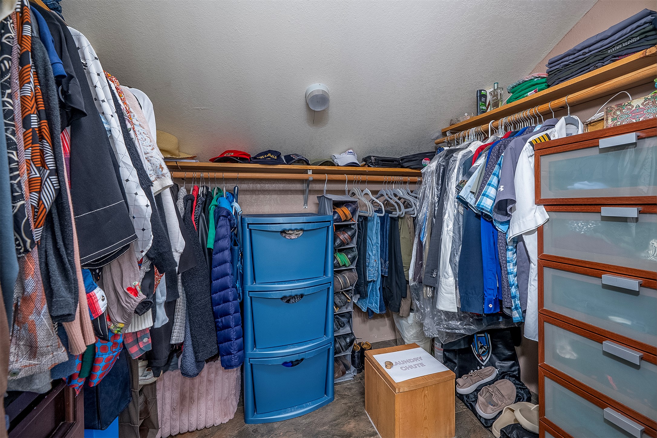 2075 Lion Mountain Loop Road