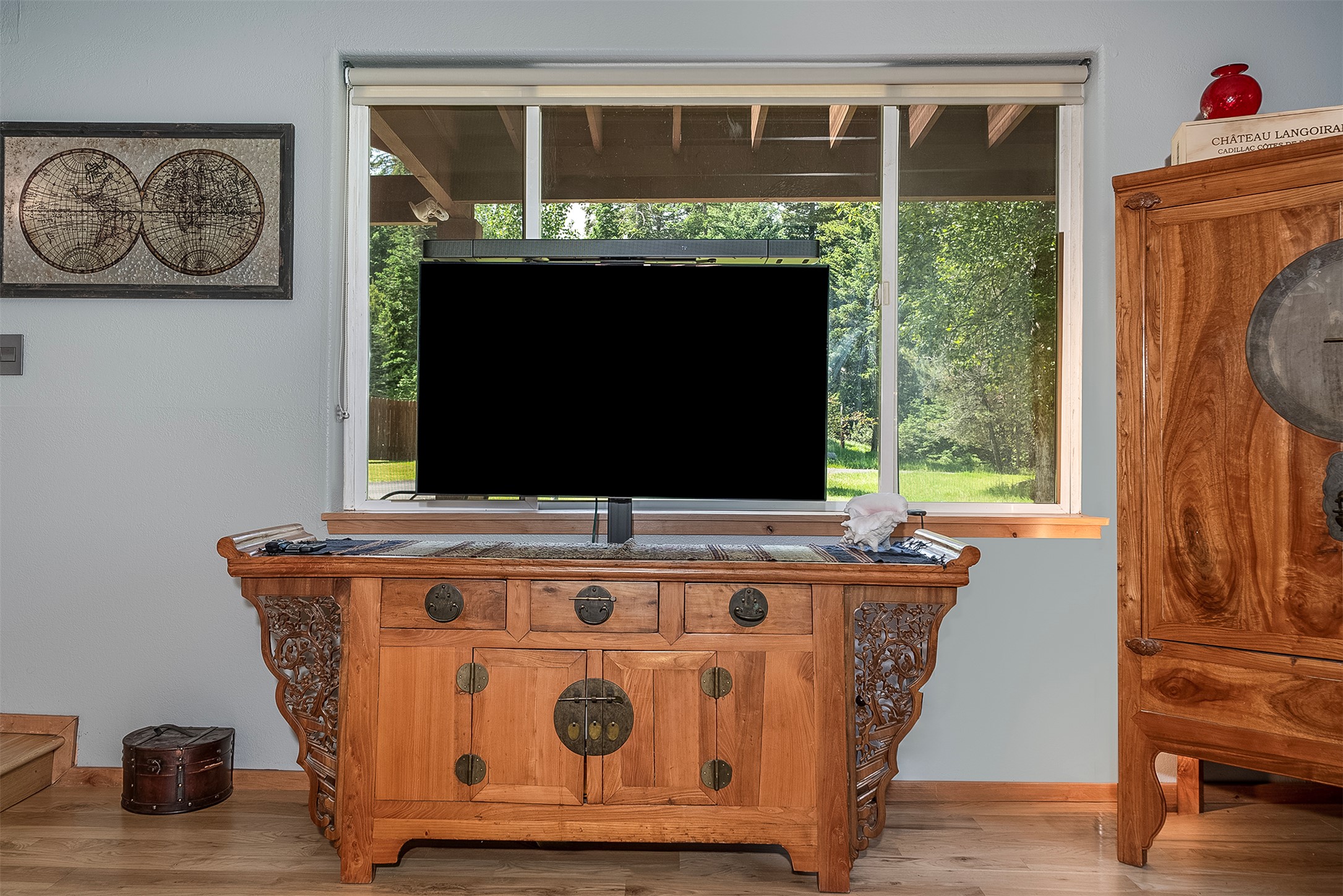 2075 Lion Mountain Loop Road