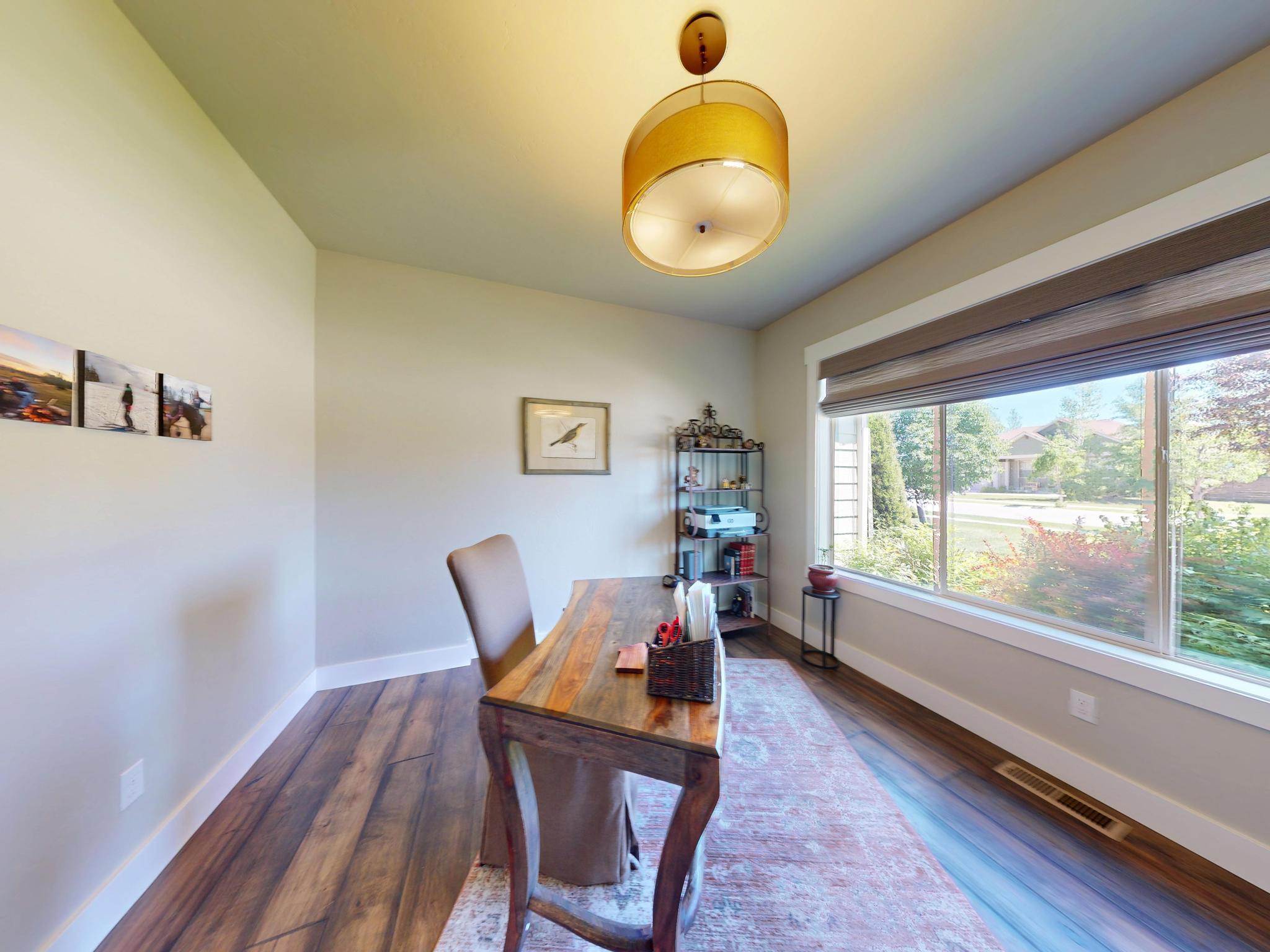 135 E Swift Creek Way