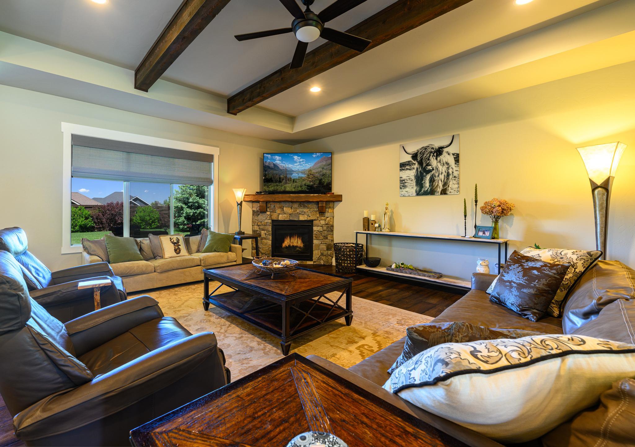 135 E Swift Creek Way