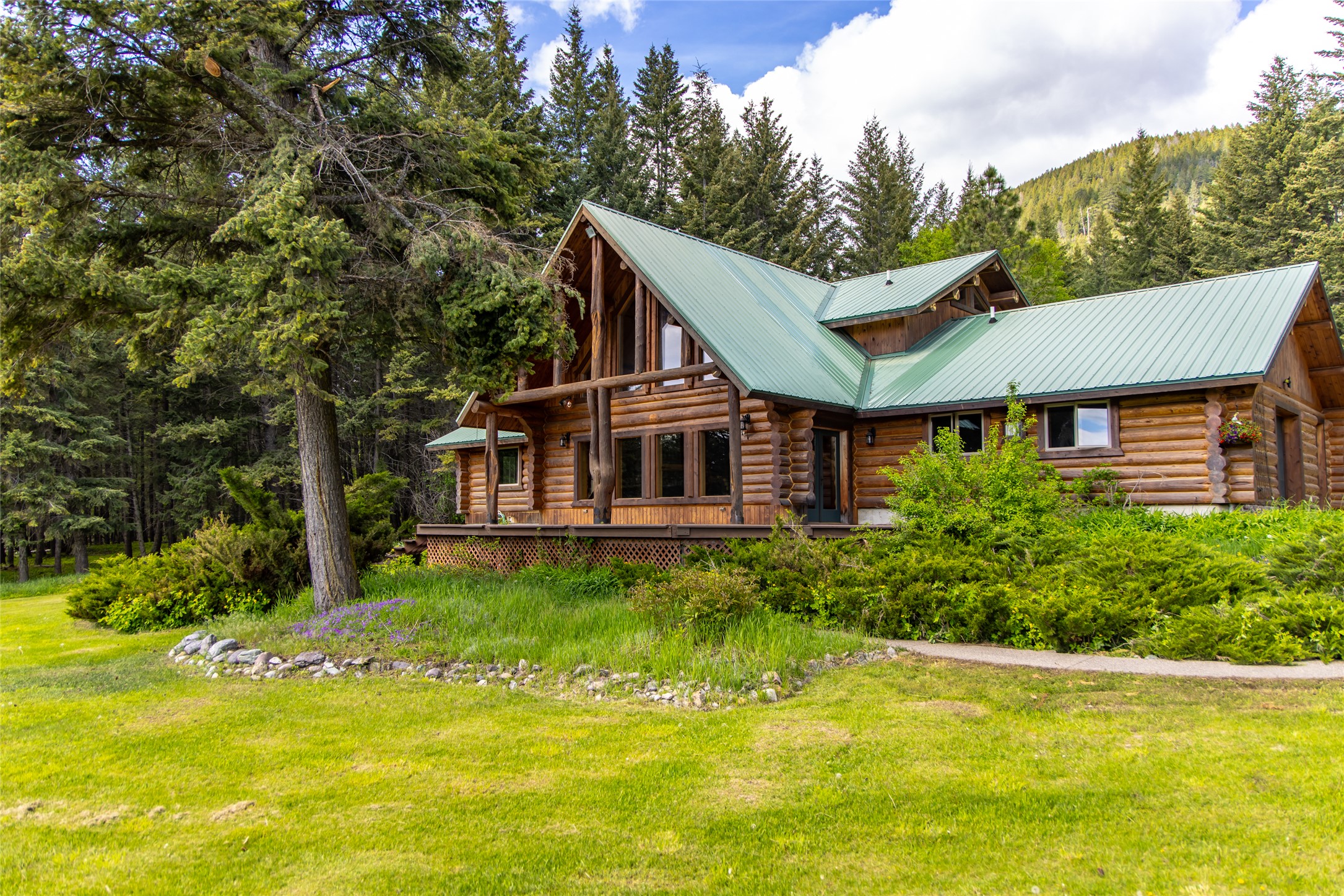 1473 Foothill Road