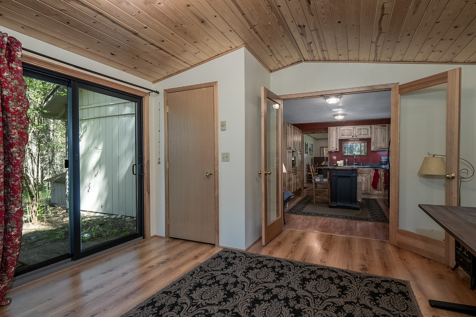 785 La Brant Road