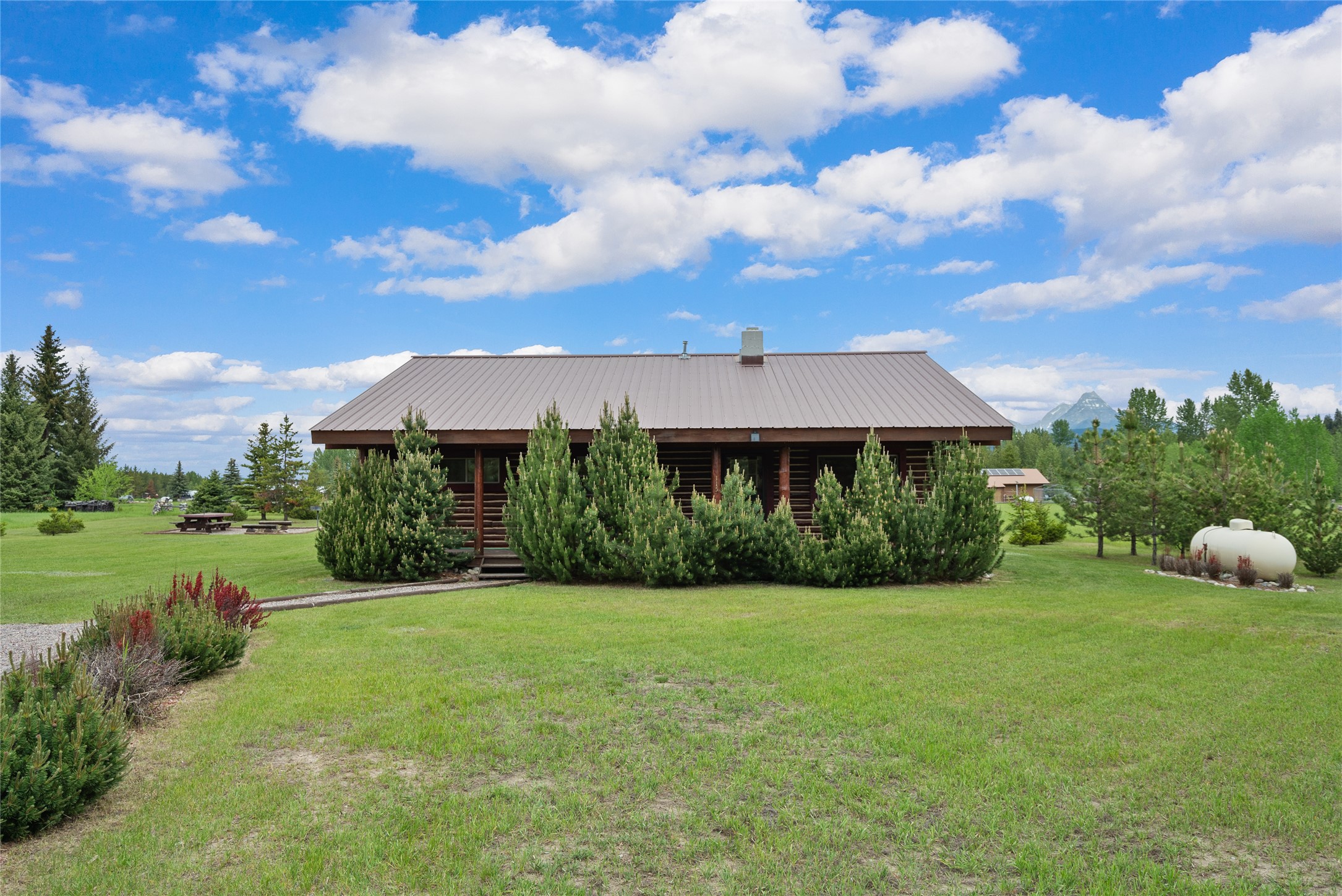 115 Rainbow Drive