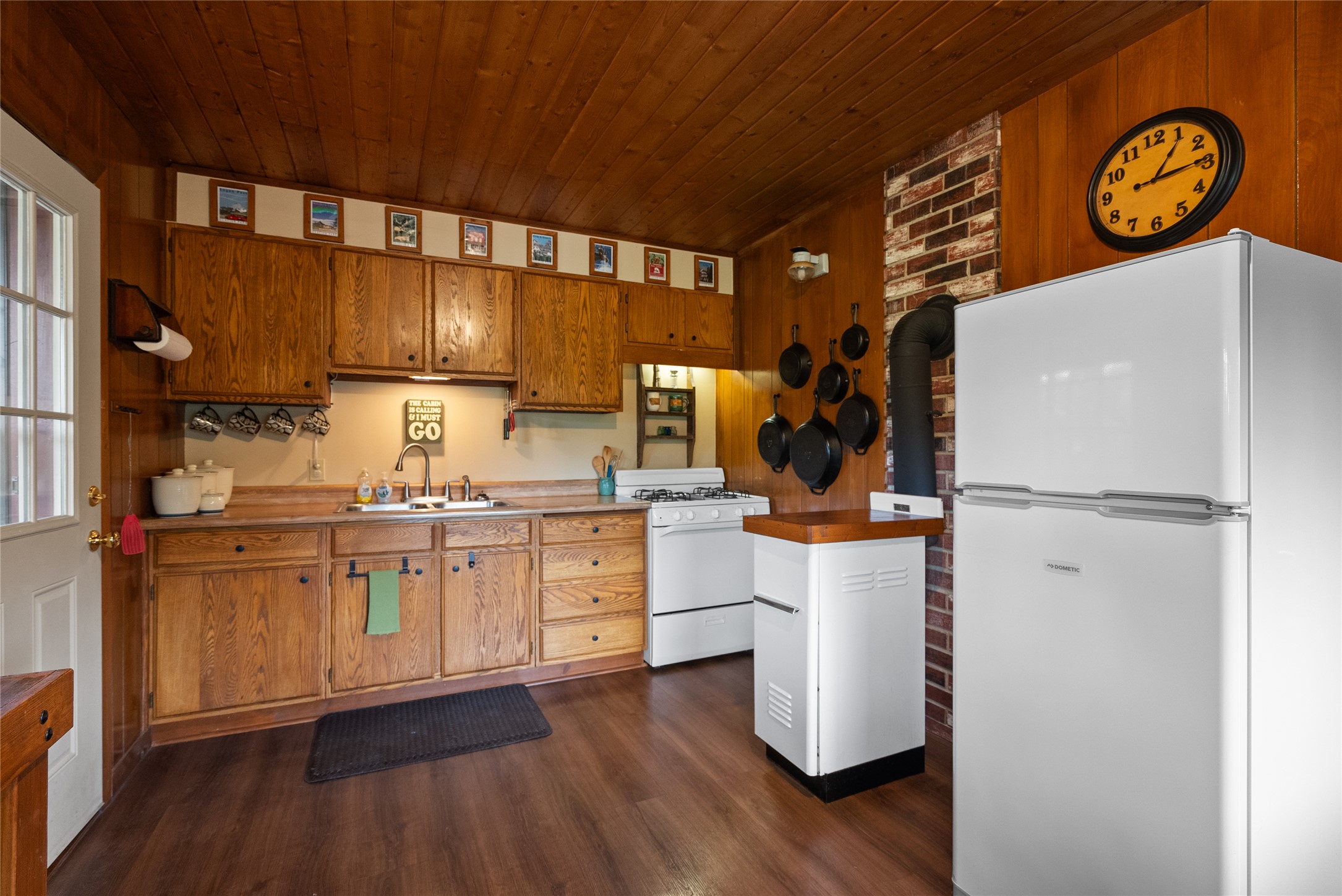 115 Rainbow Drive