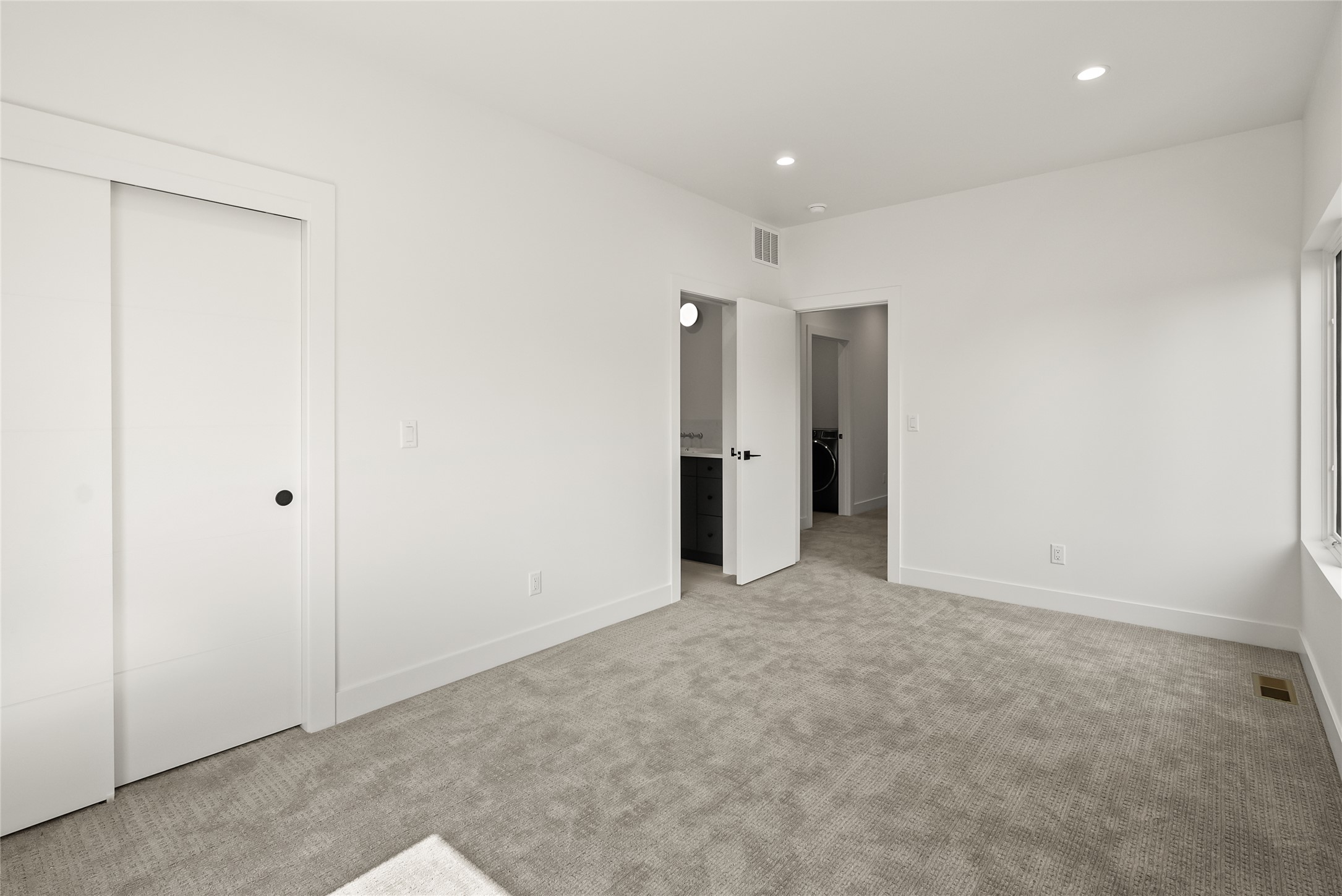 824 10th Street