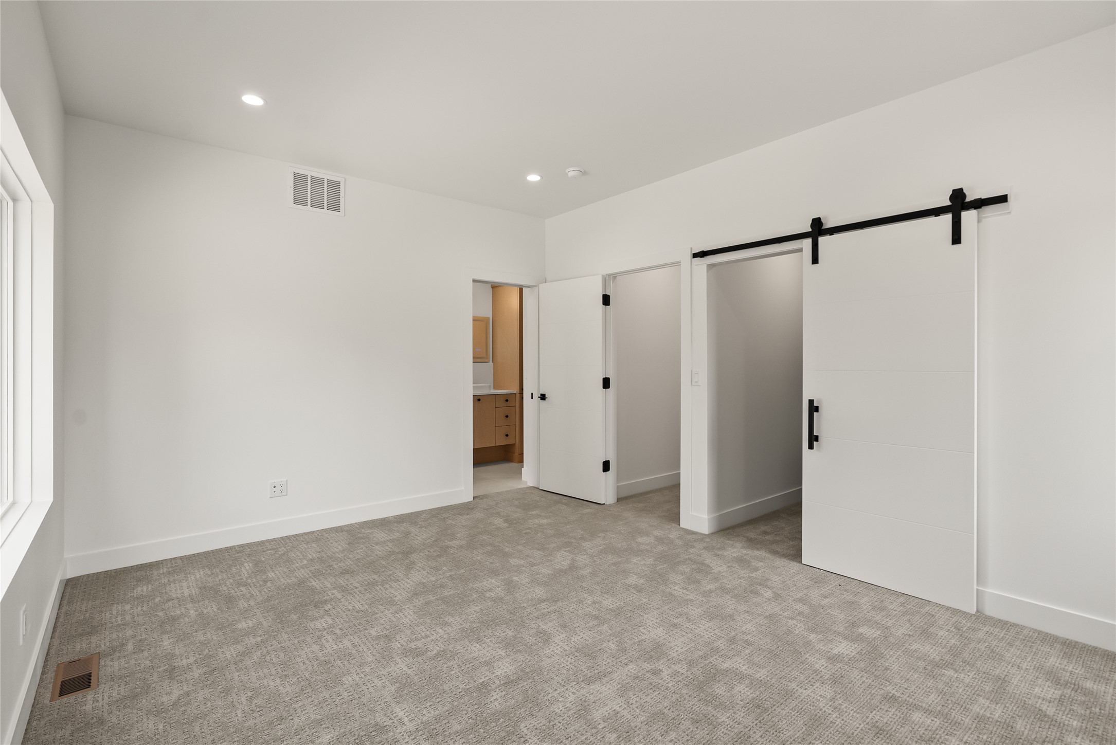 824 10th Street