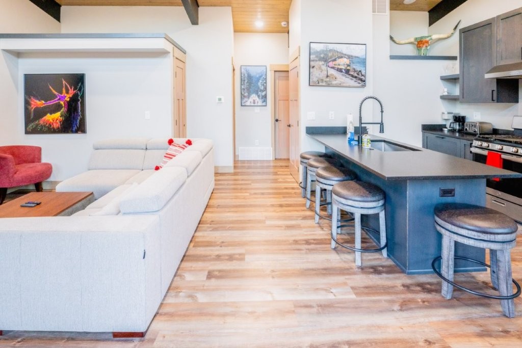 1331 Nelson Lane Cabin I