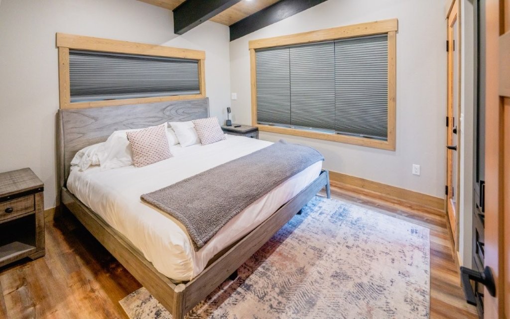 1331 Nelson Lane Cabin I