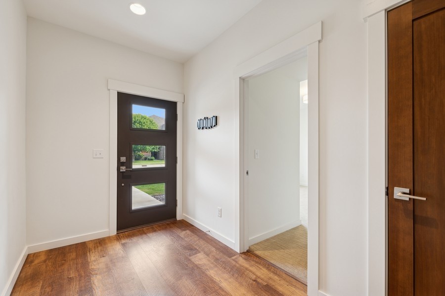 147 Hawthorne Court B