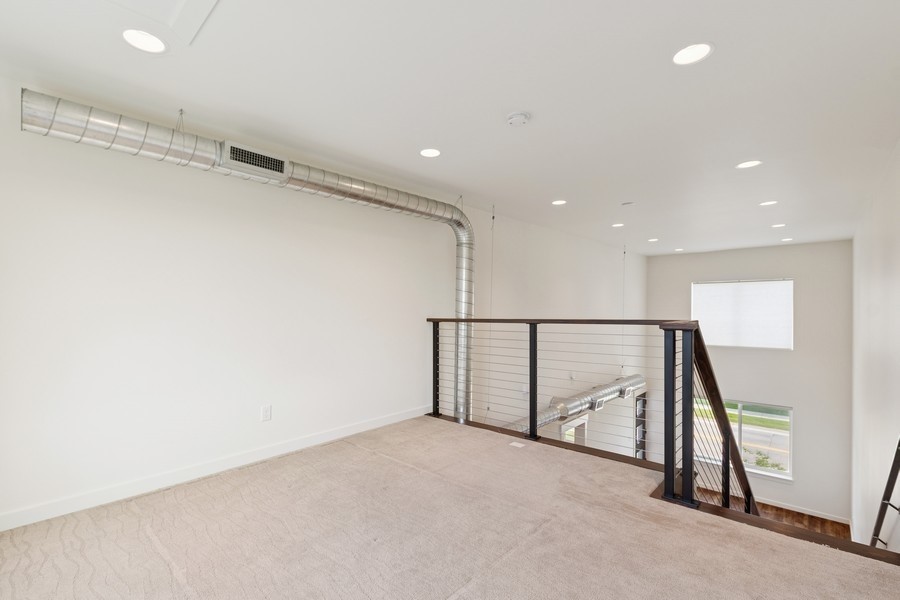 147 Hawthorne Court B