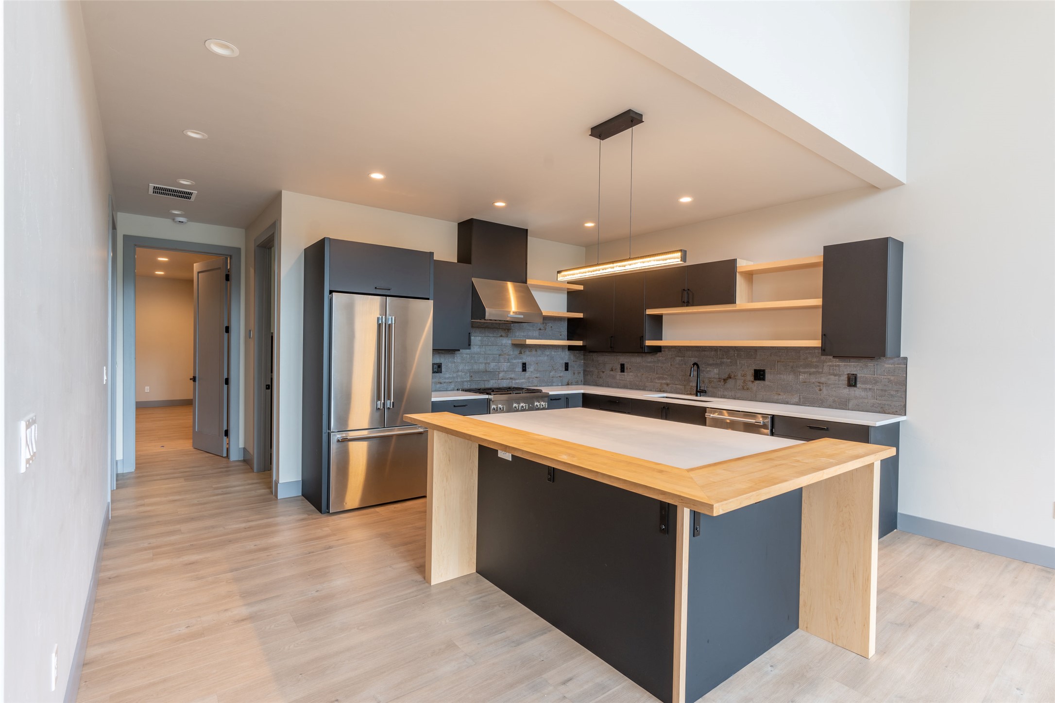 968 Colorado Avenue A and B