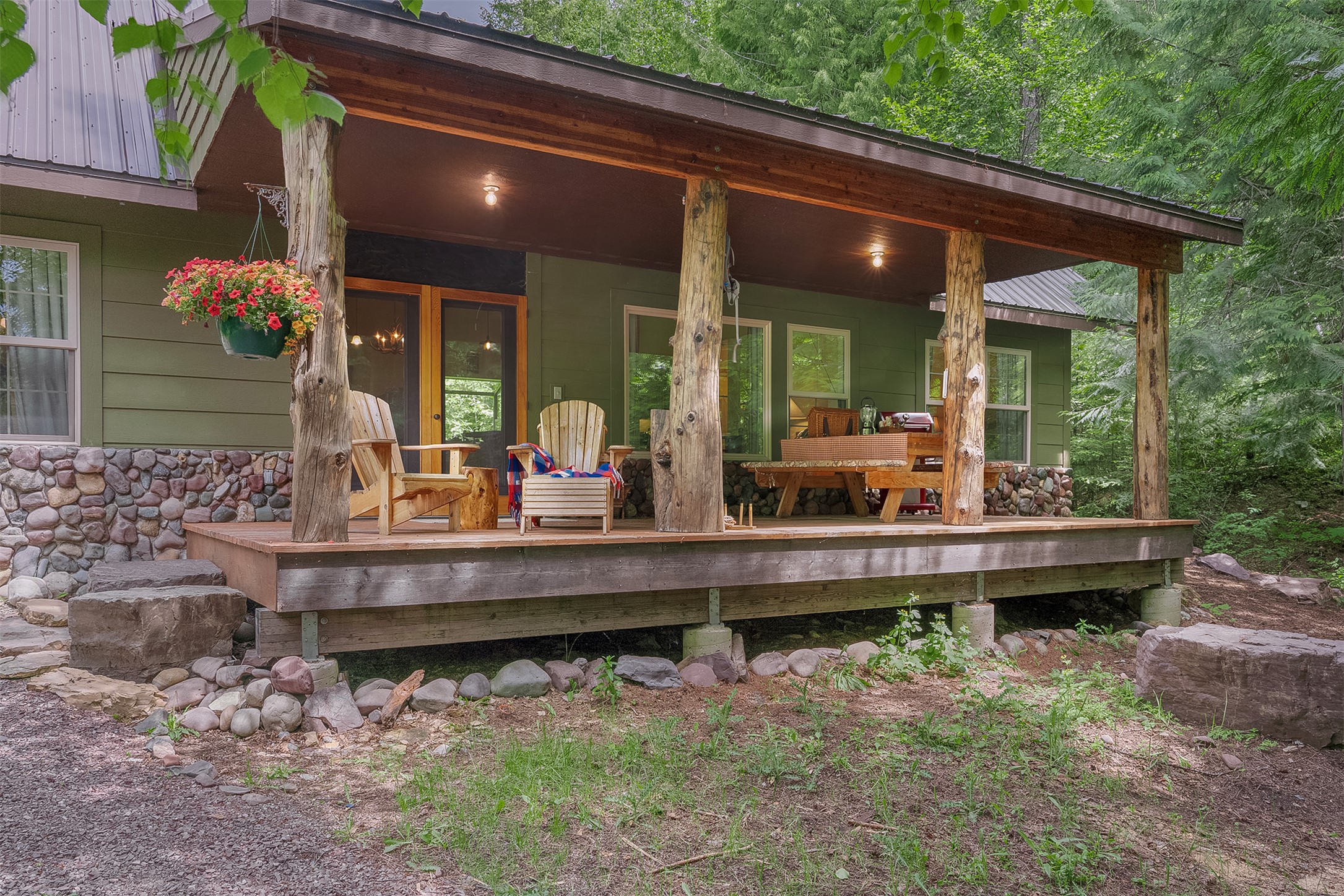 983 Lake Drive