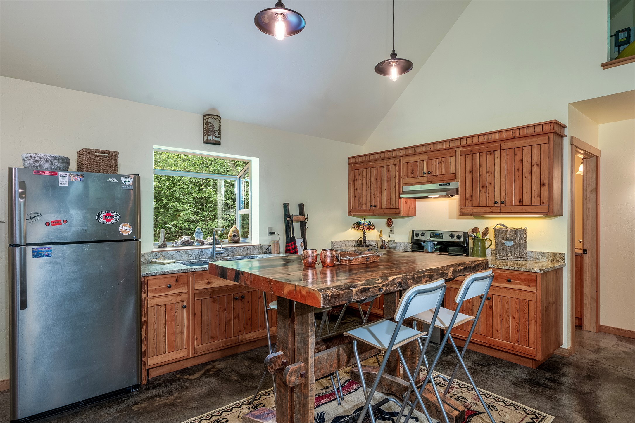 983 Lake Drive