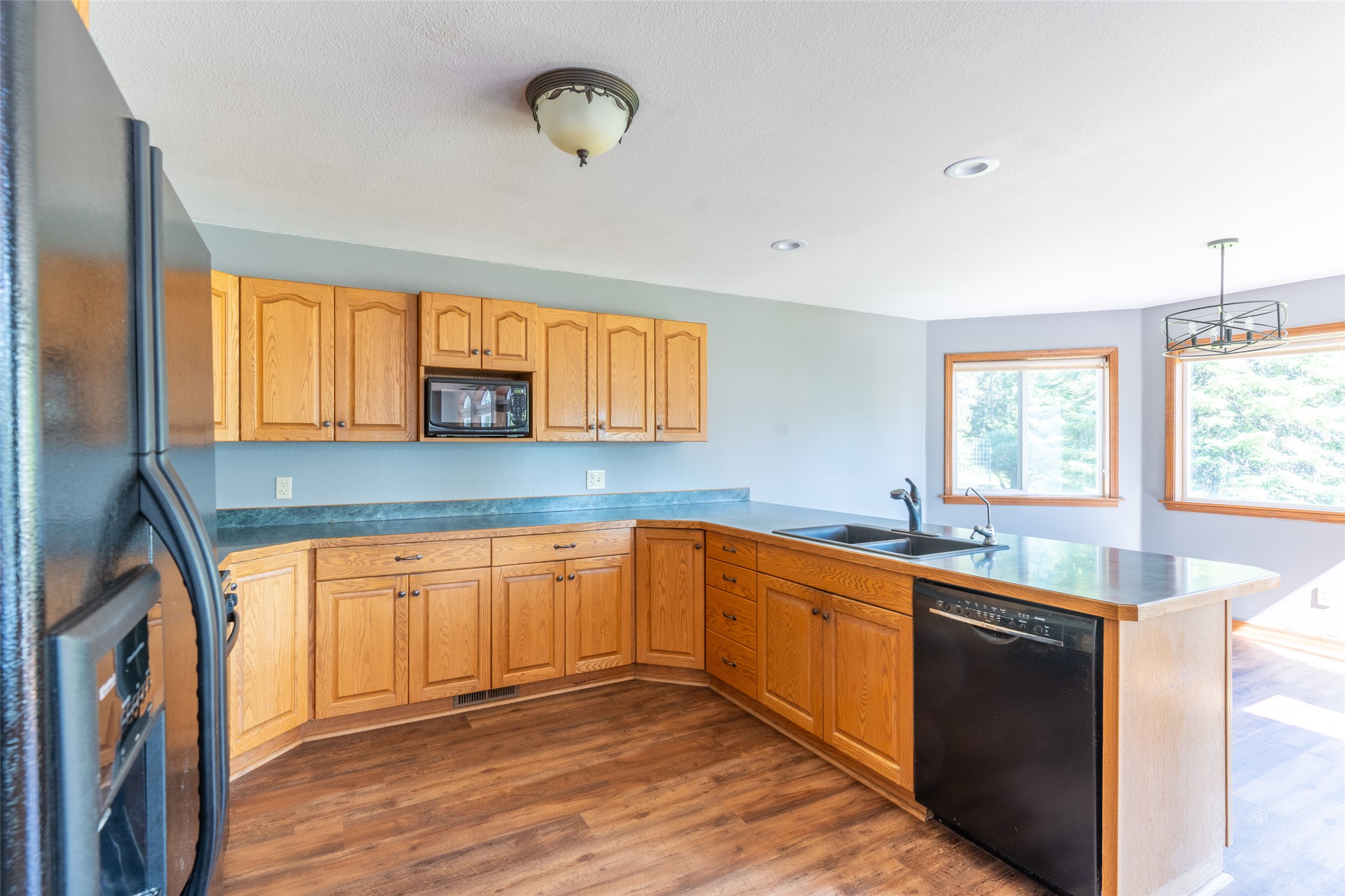 125 Old Morris Trail