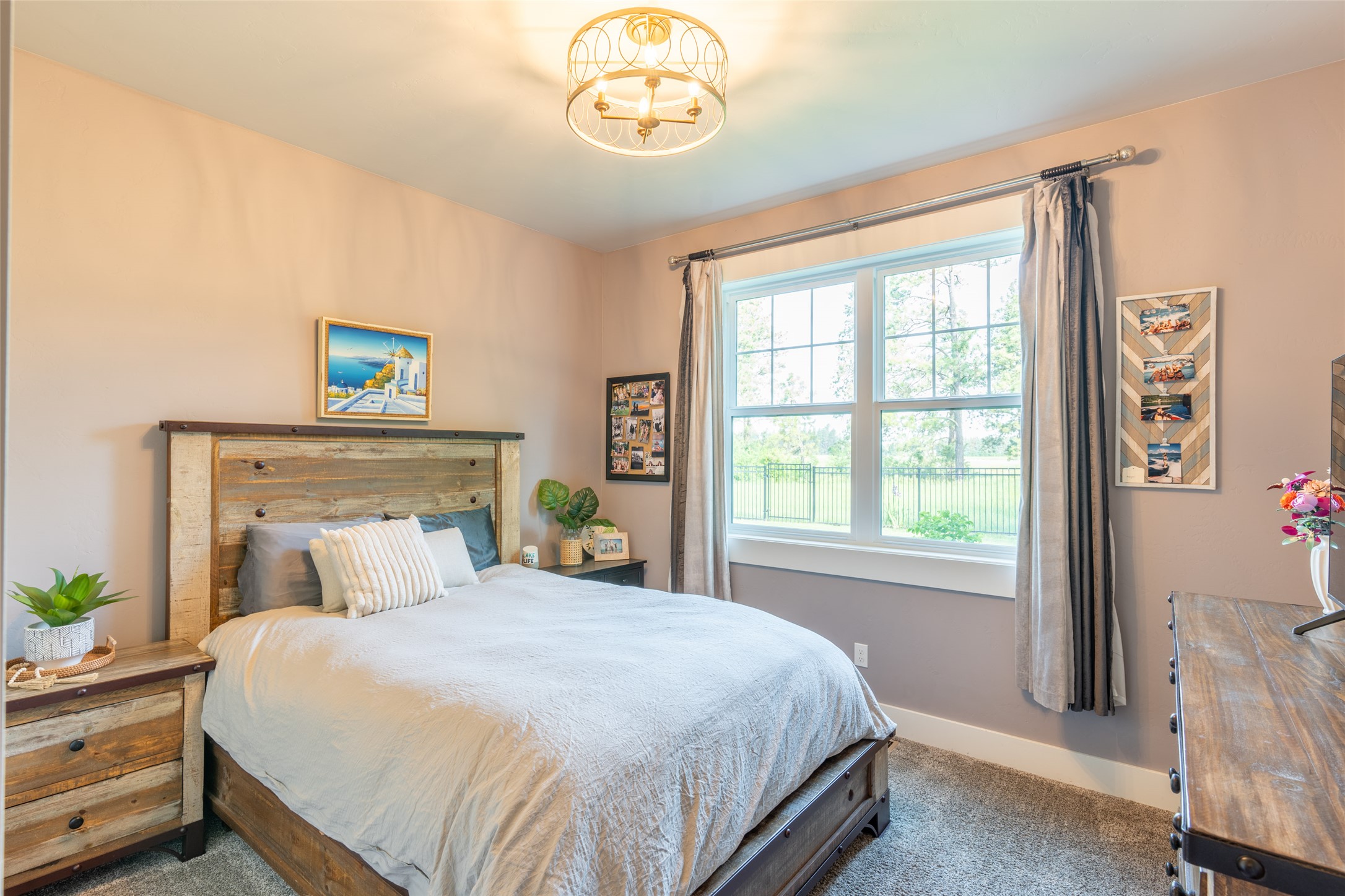 128 Antler Peak Lane