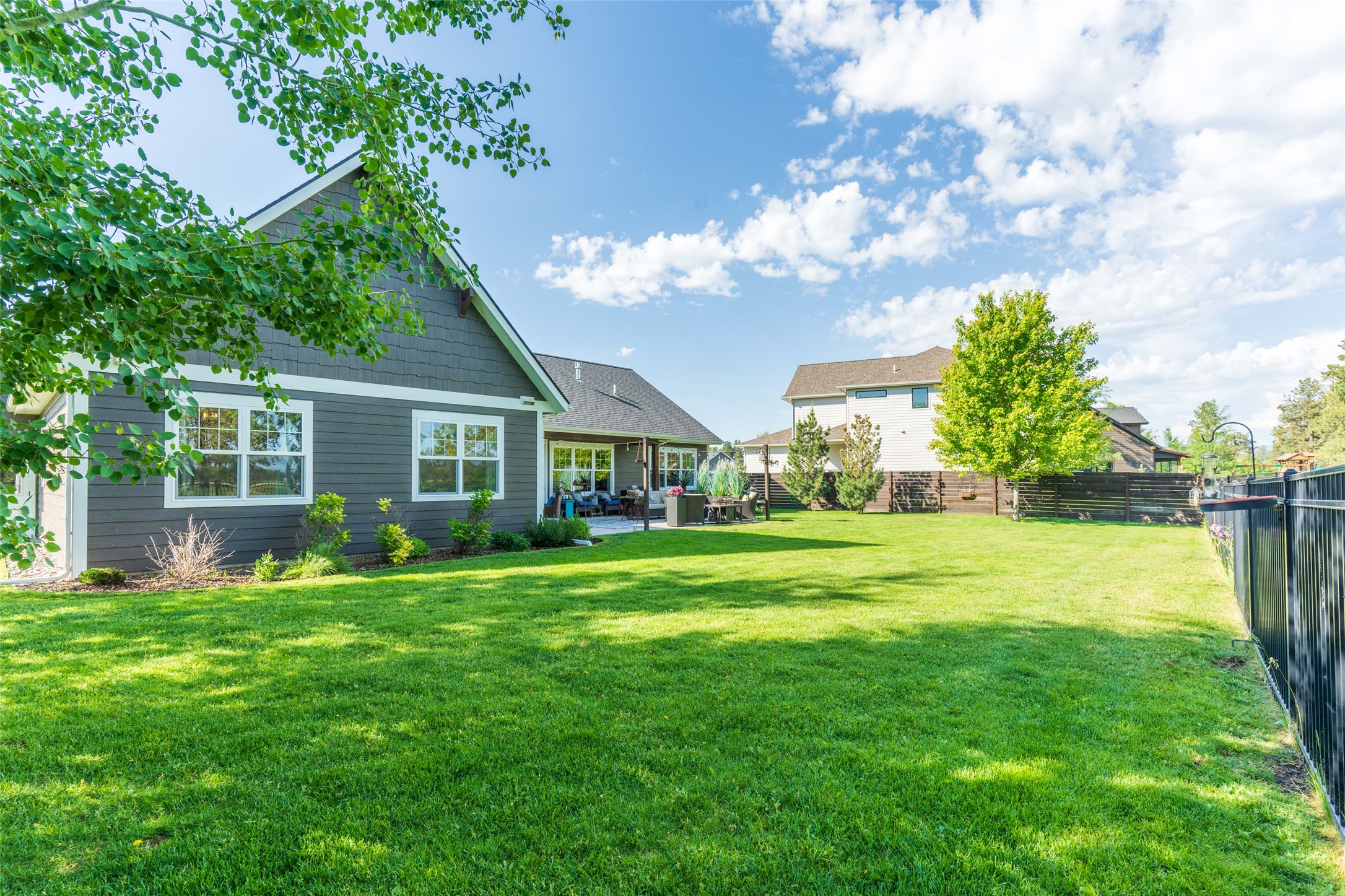 128 Antler Peak Lane