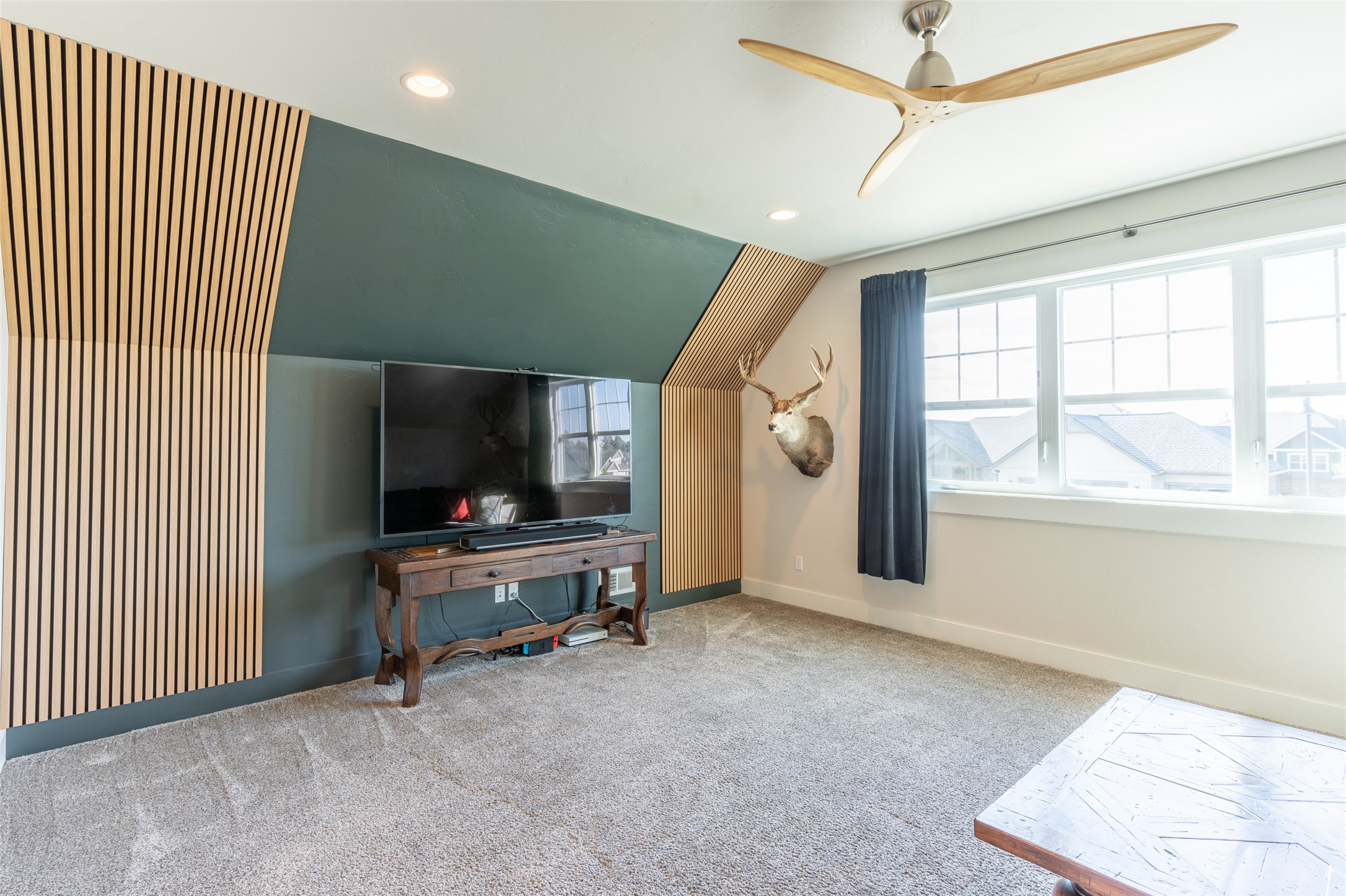 128 Antler Peak Lane