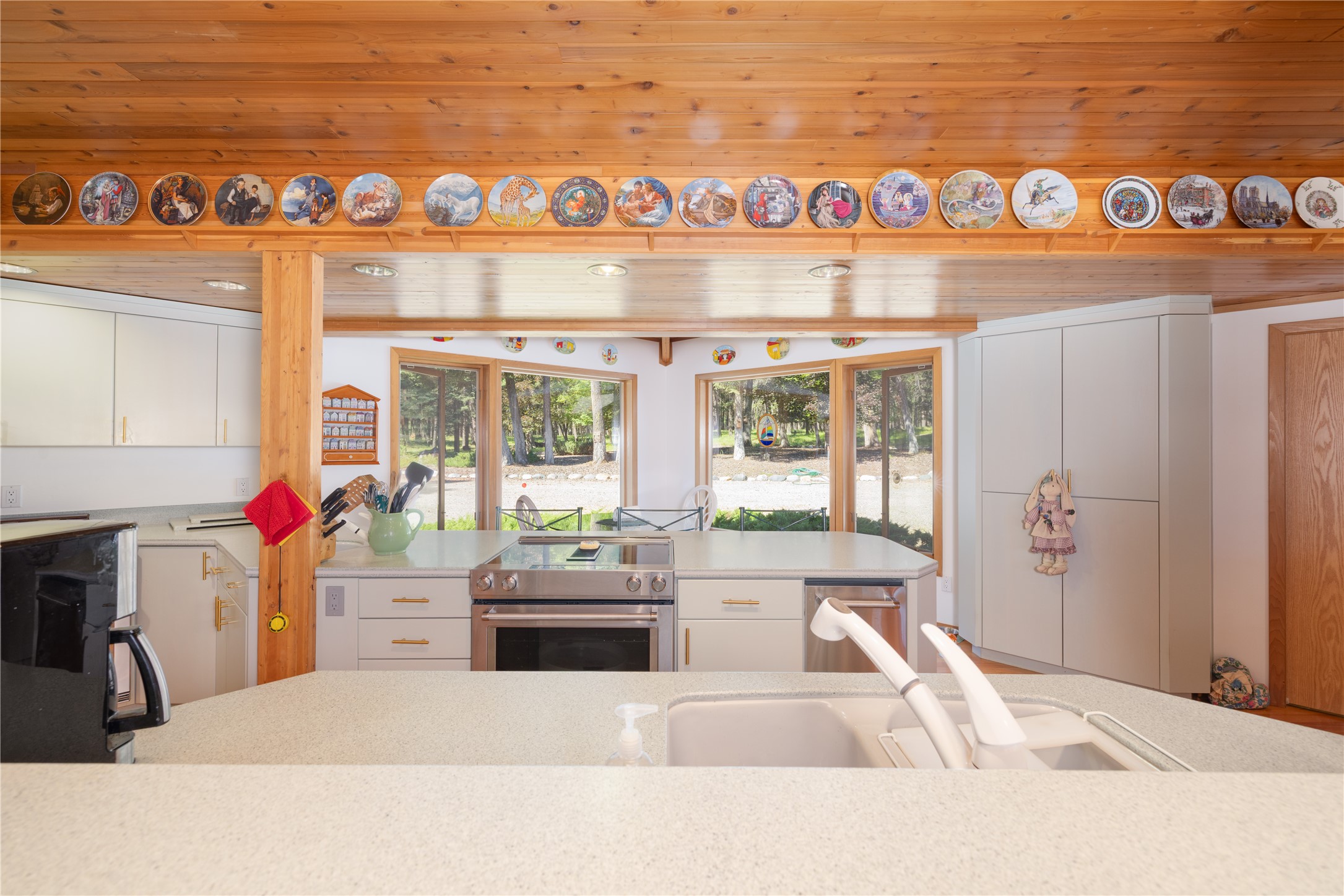 1113 Pomeroy Trail
