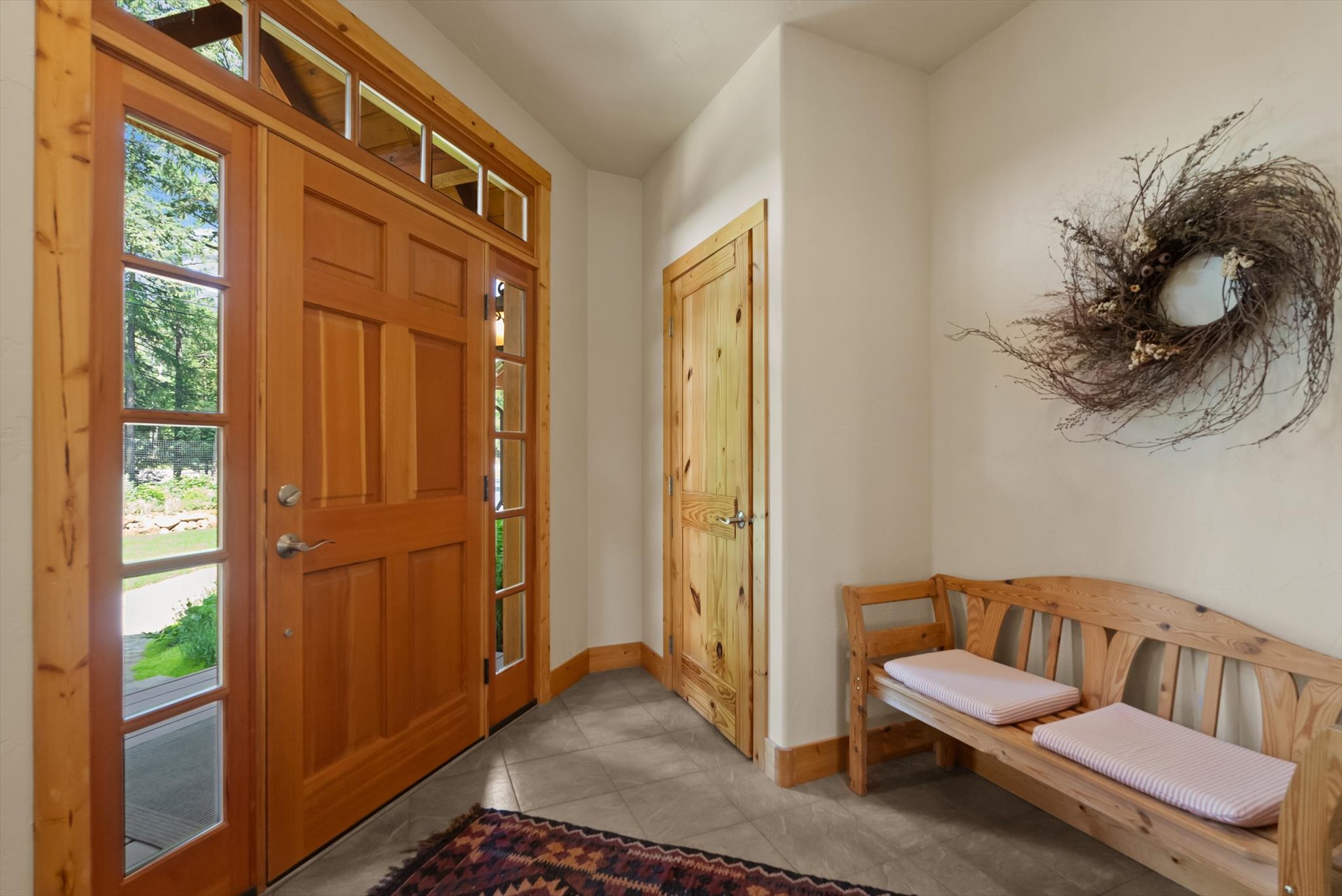 2506 E Lakeshore Drive 1