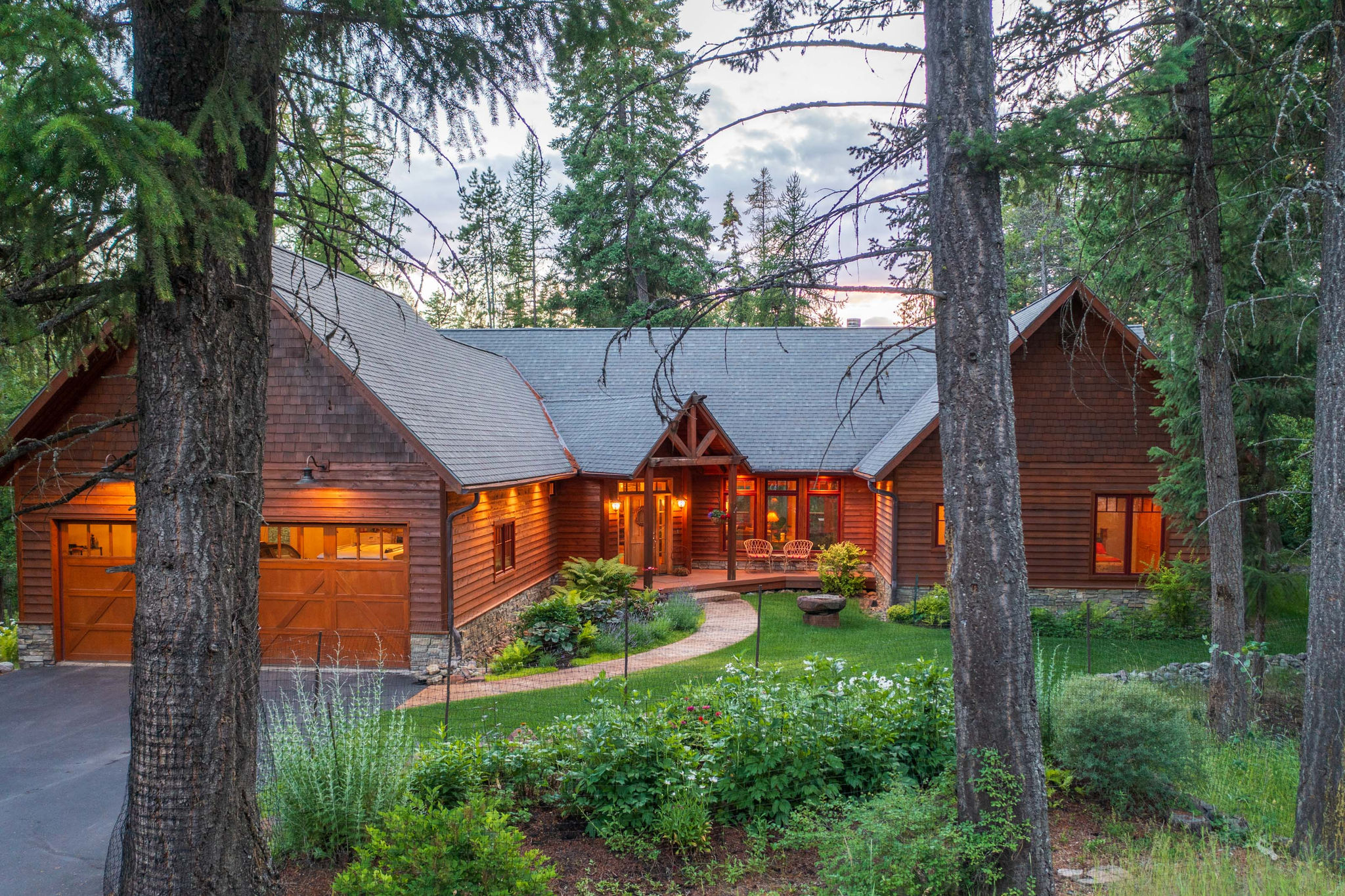 2506 E Lakeshore Drive 