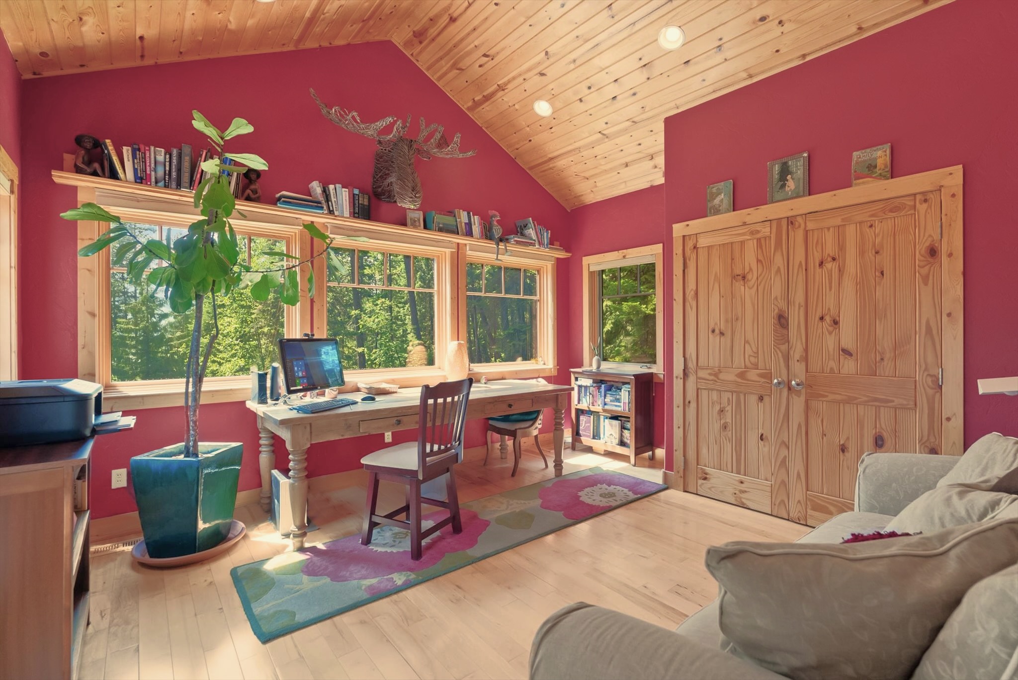 2506 E Lakeshore Drive 