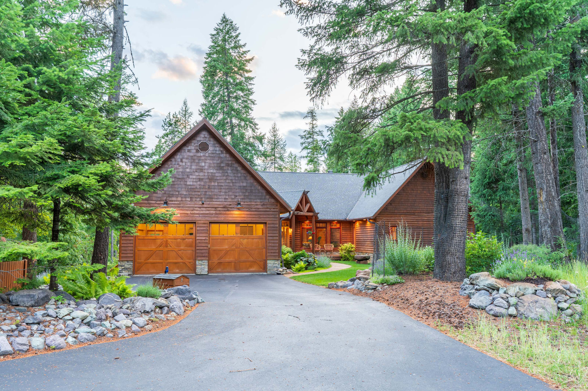 2506 E Lakeshore Drive 