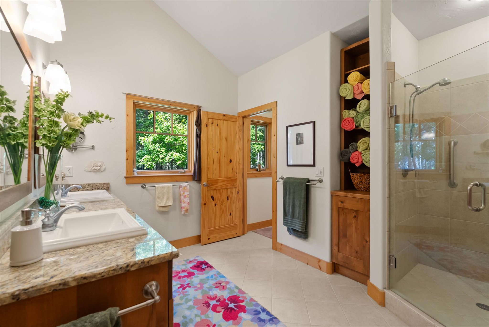 2506 E Lakeshore Drive 