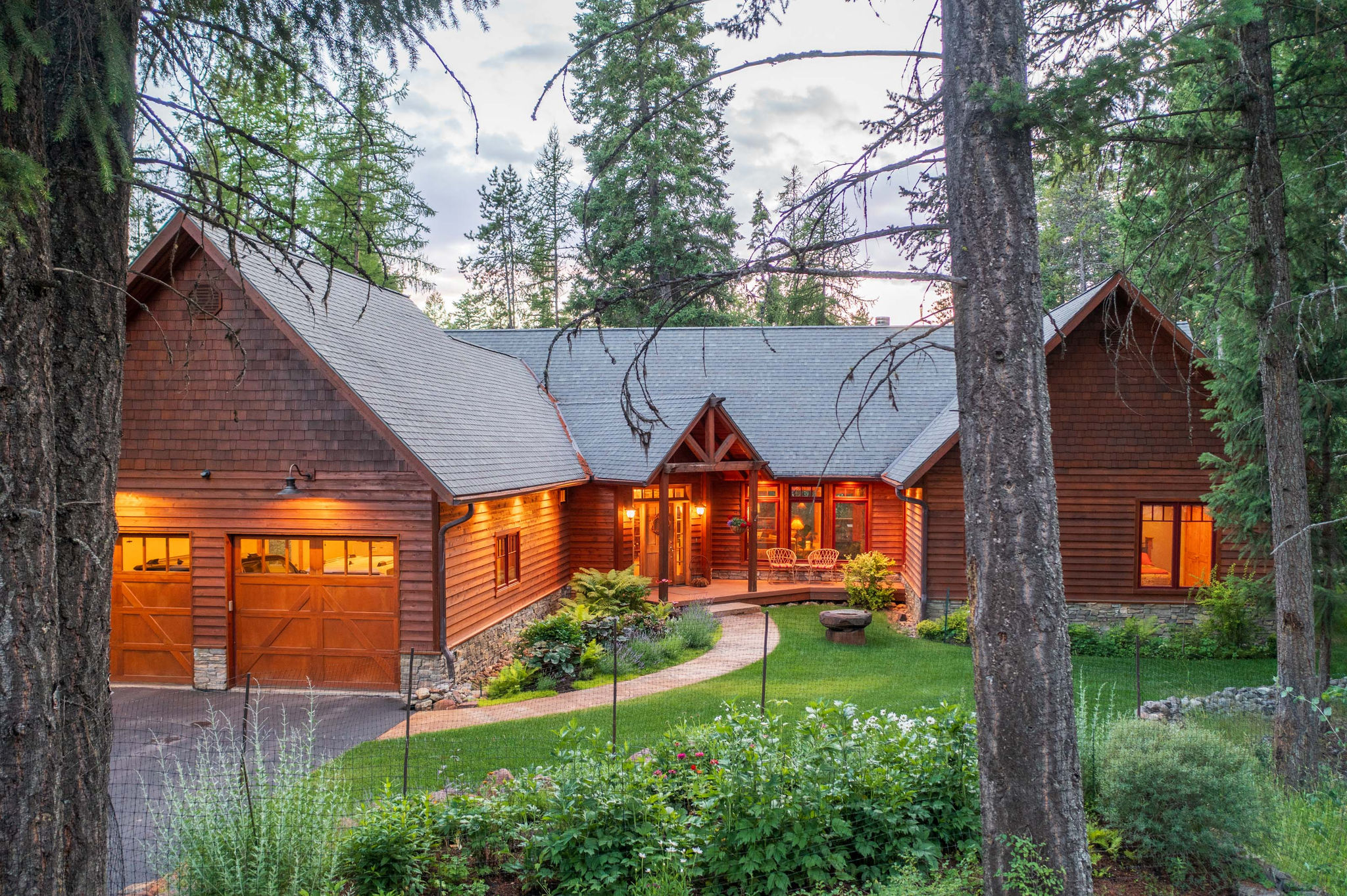 2506 E Lakeshore Drive 