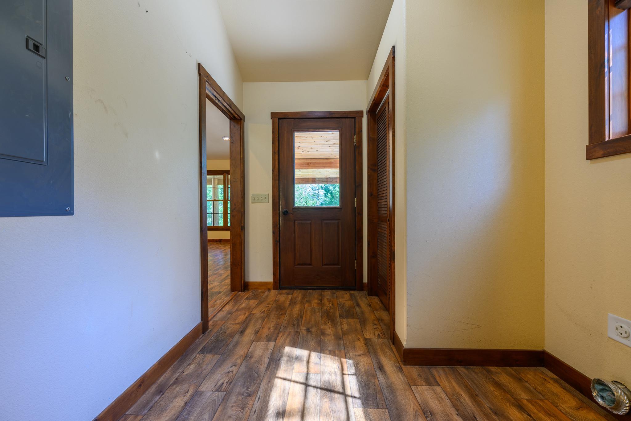224 Lone Roan Lane