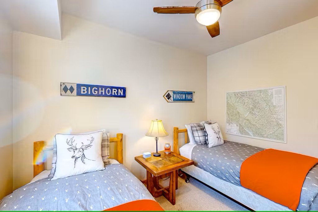 3832 Tamarack Avenue 2B