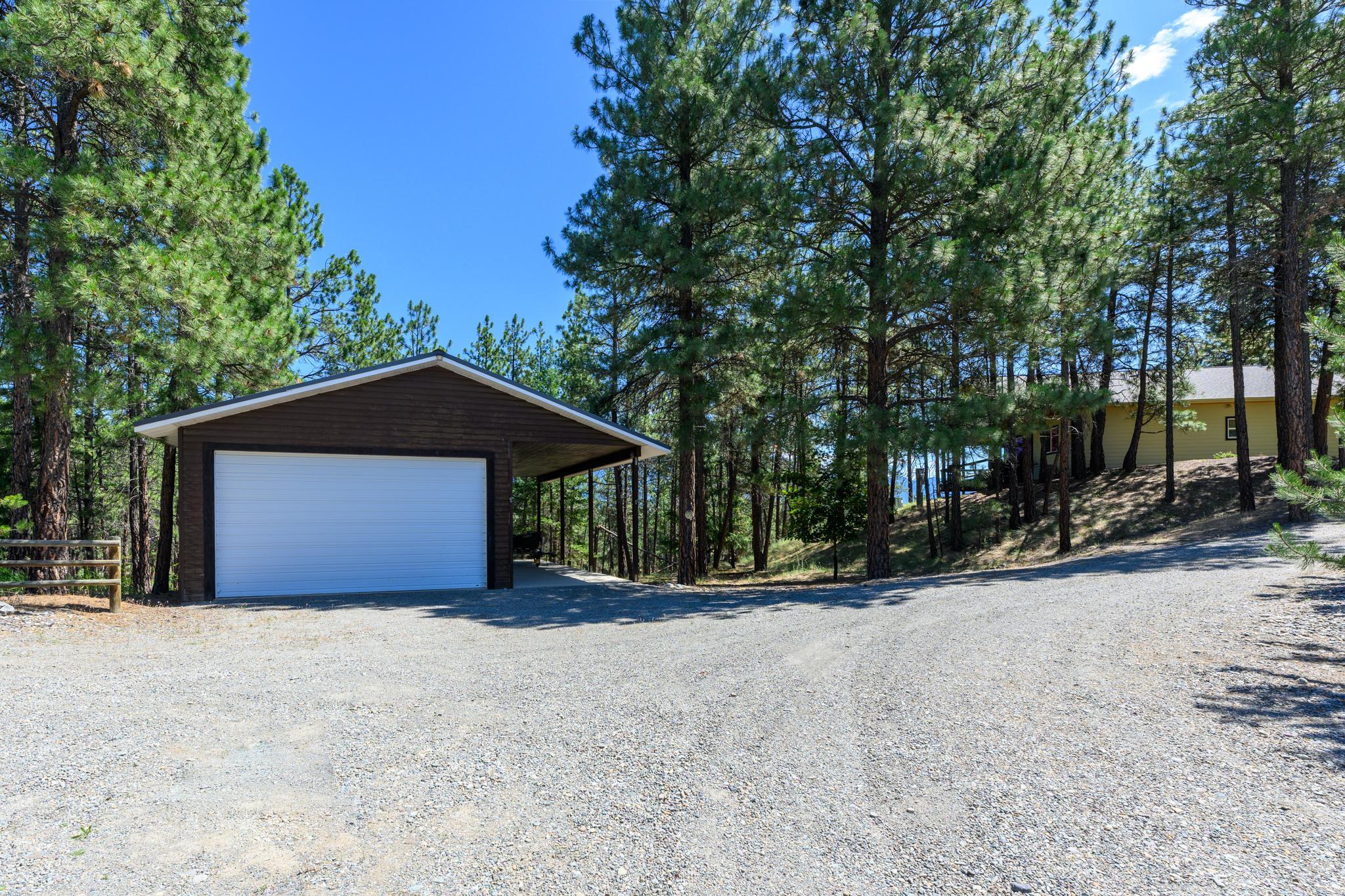 2874 Sophie Lake Road