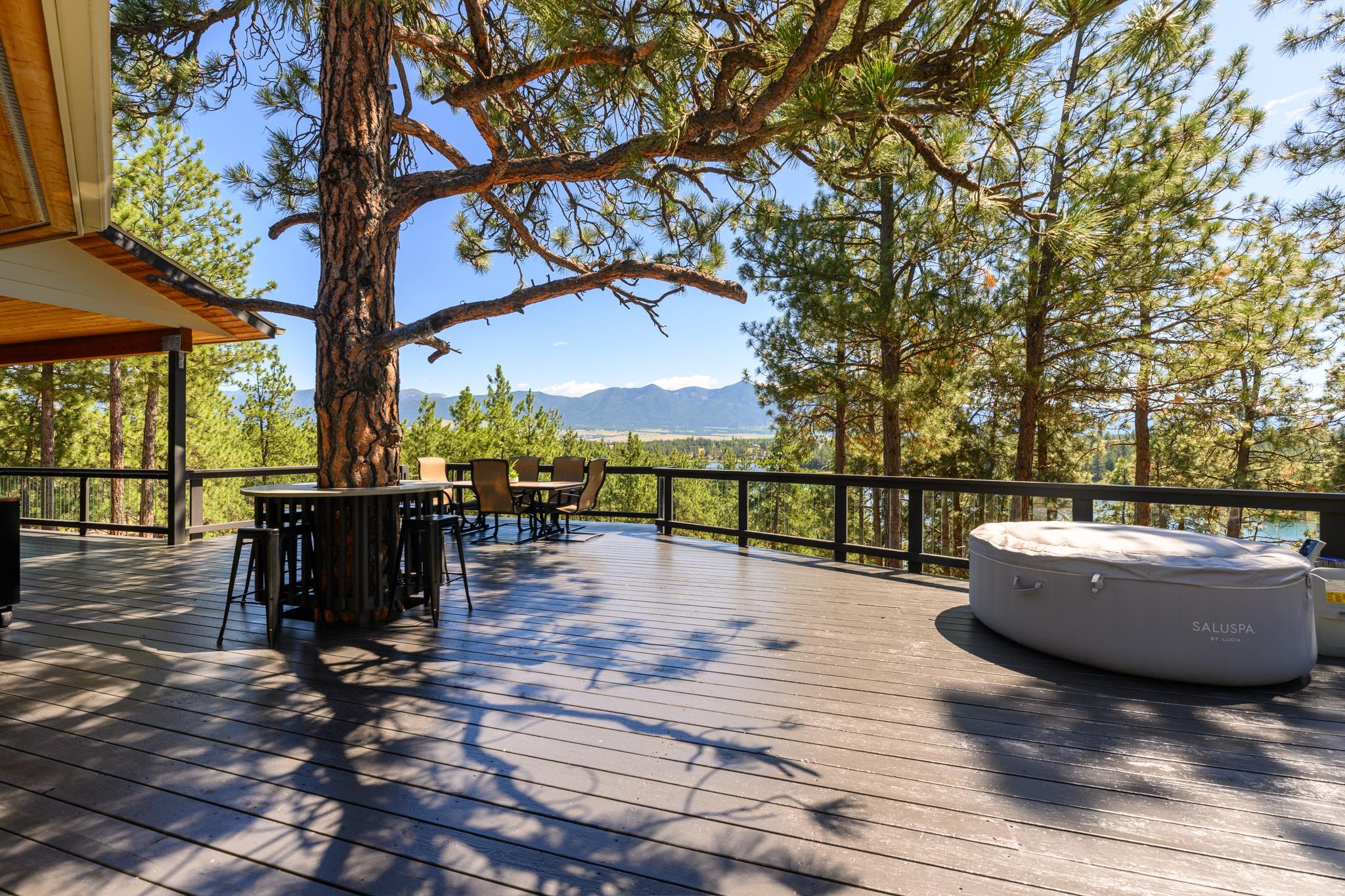 2874 Sophie Lake Road