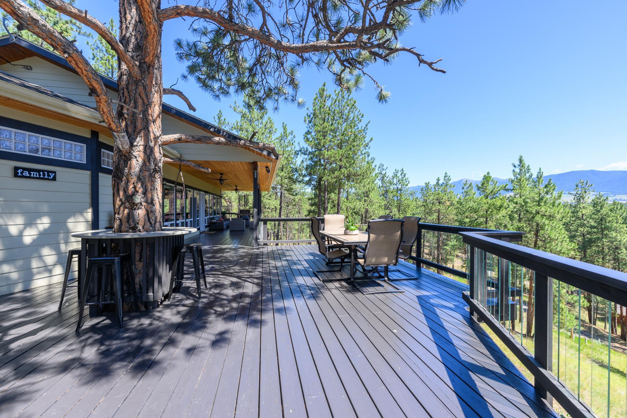 2874 Sophie Lake Road