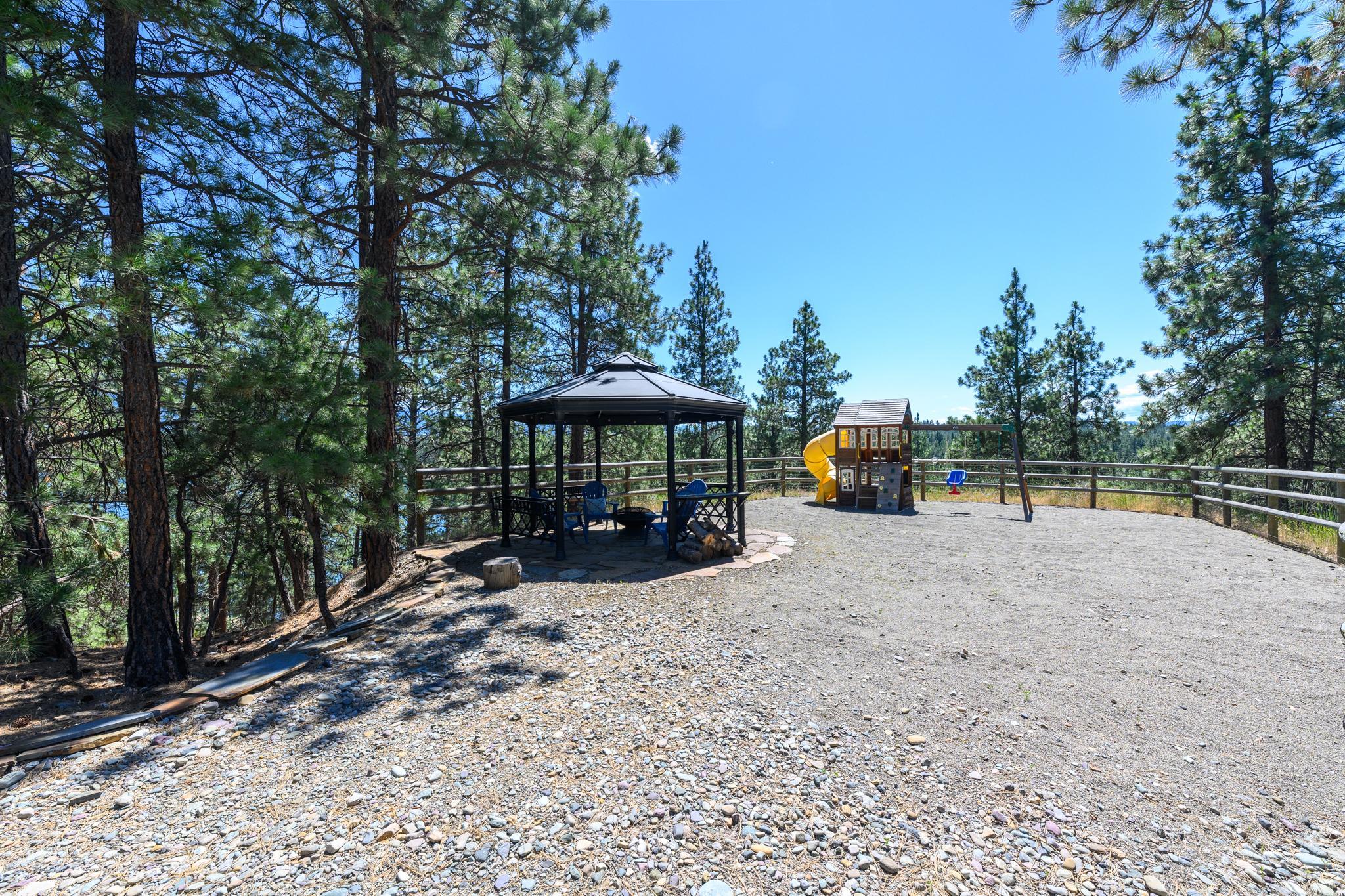 2874 Sophie Lake Road