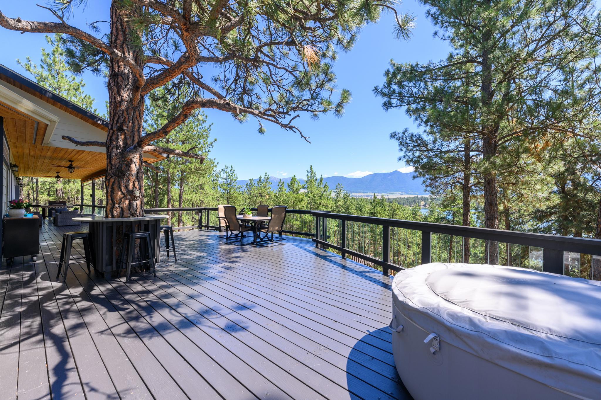 2874 Sophie Lake Road