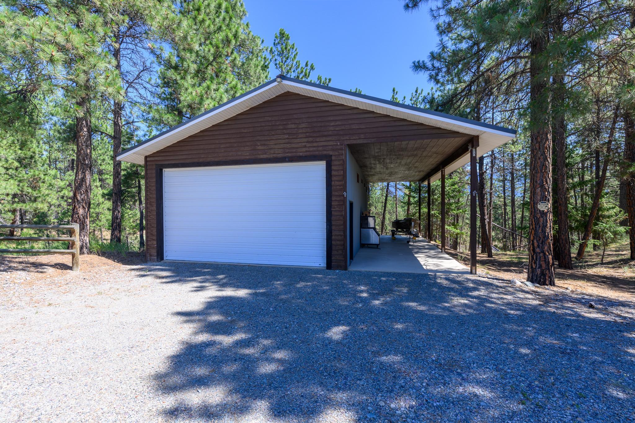 2874 Sophie Lake Road