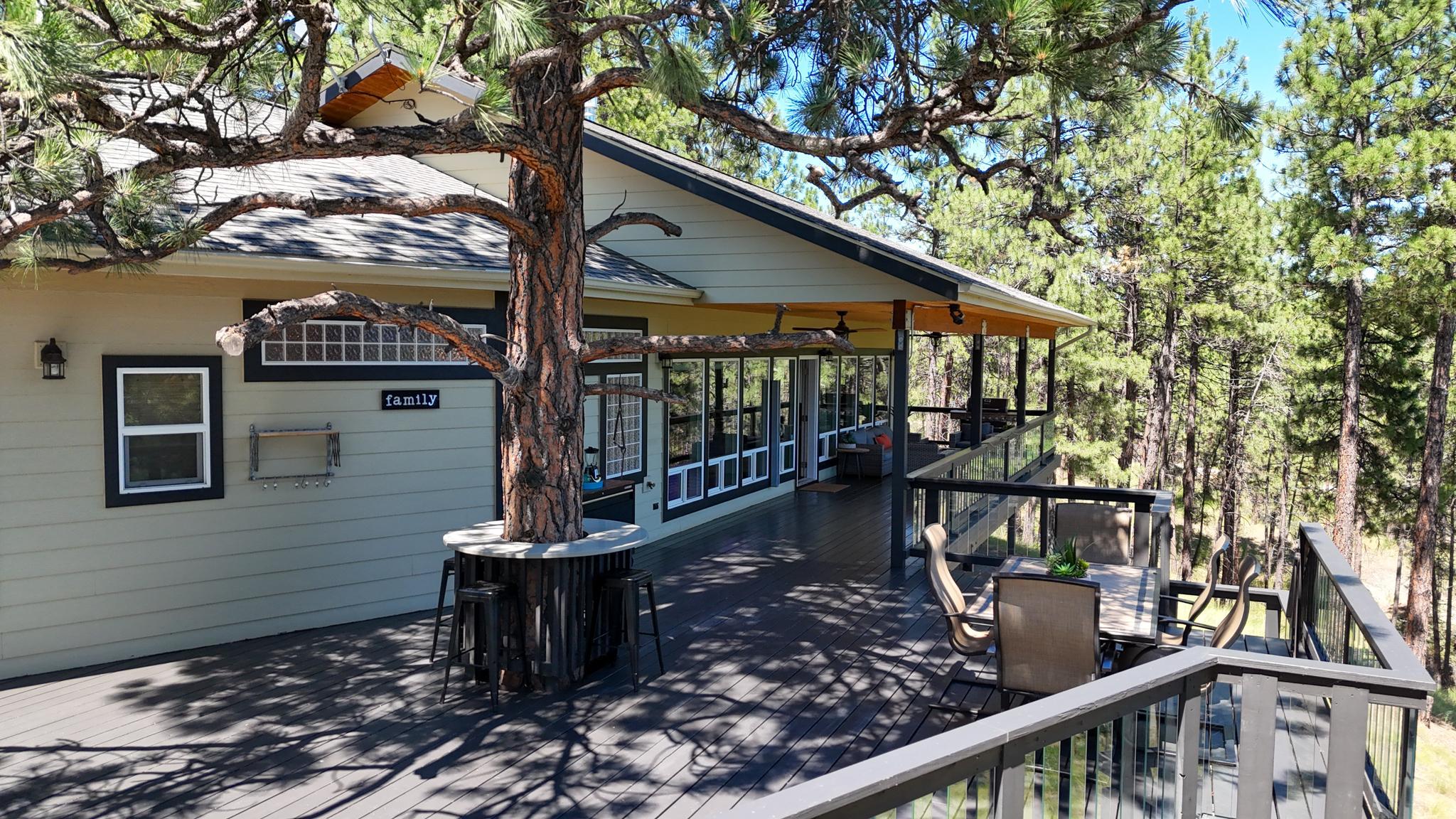 2874 Sophie Lake Road