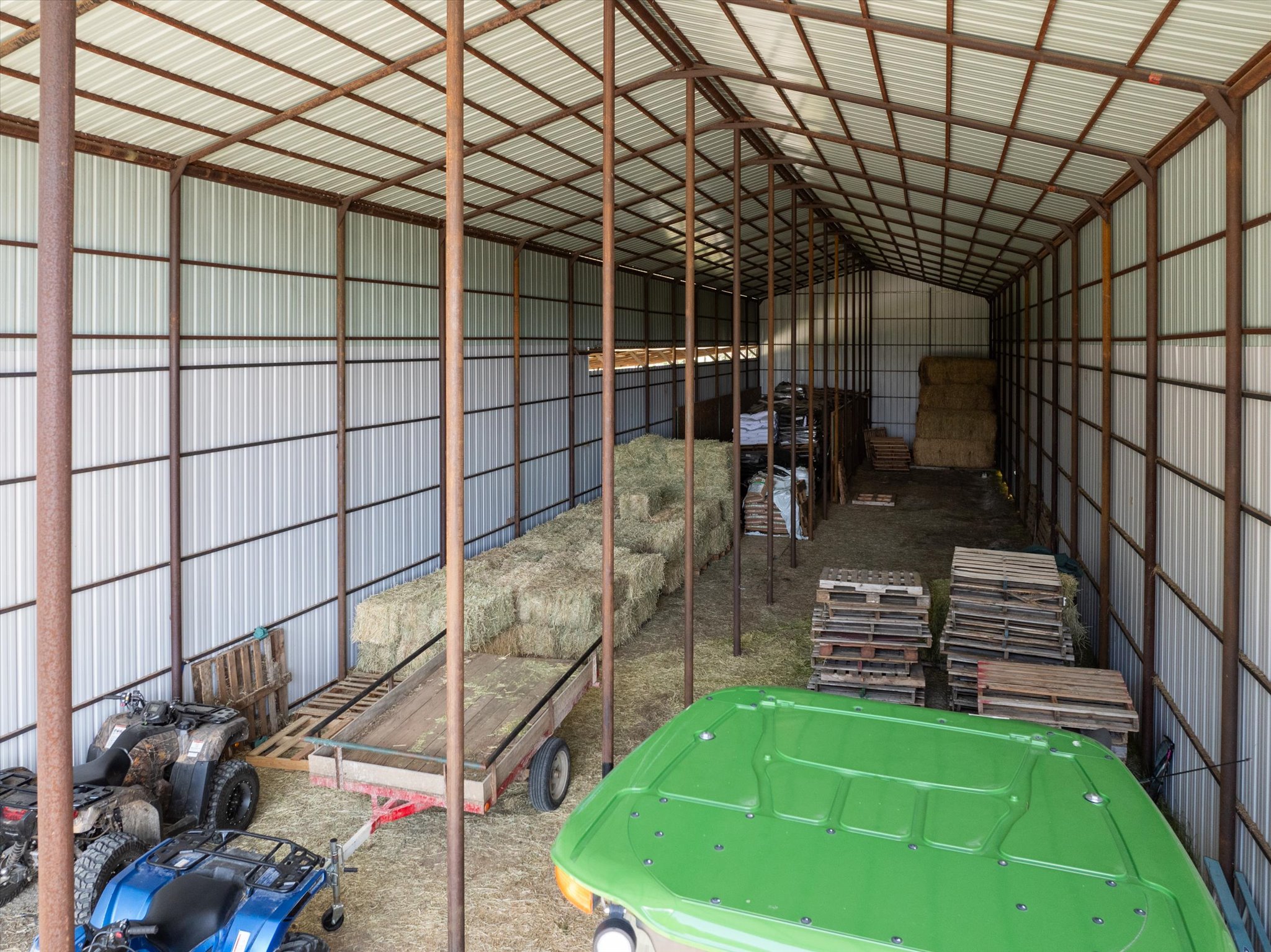 555 & 561 Twin Bridges Road