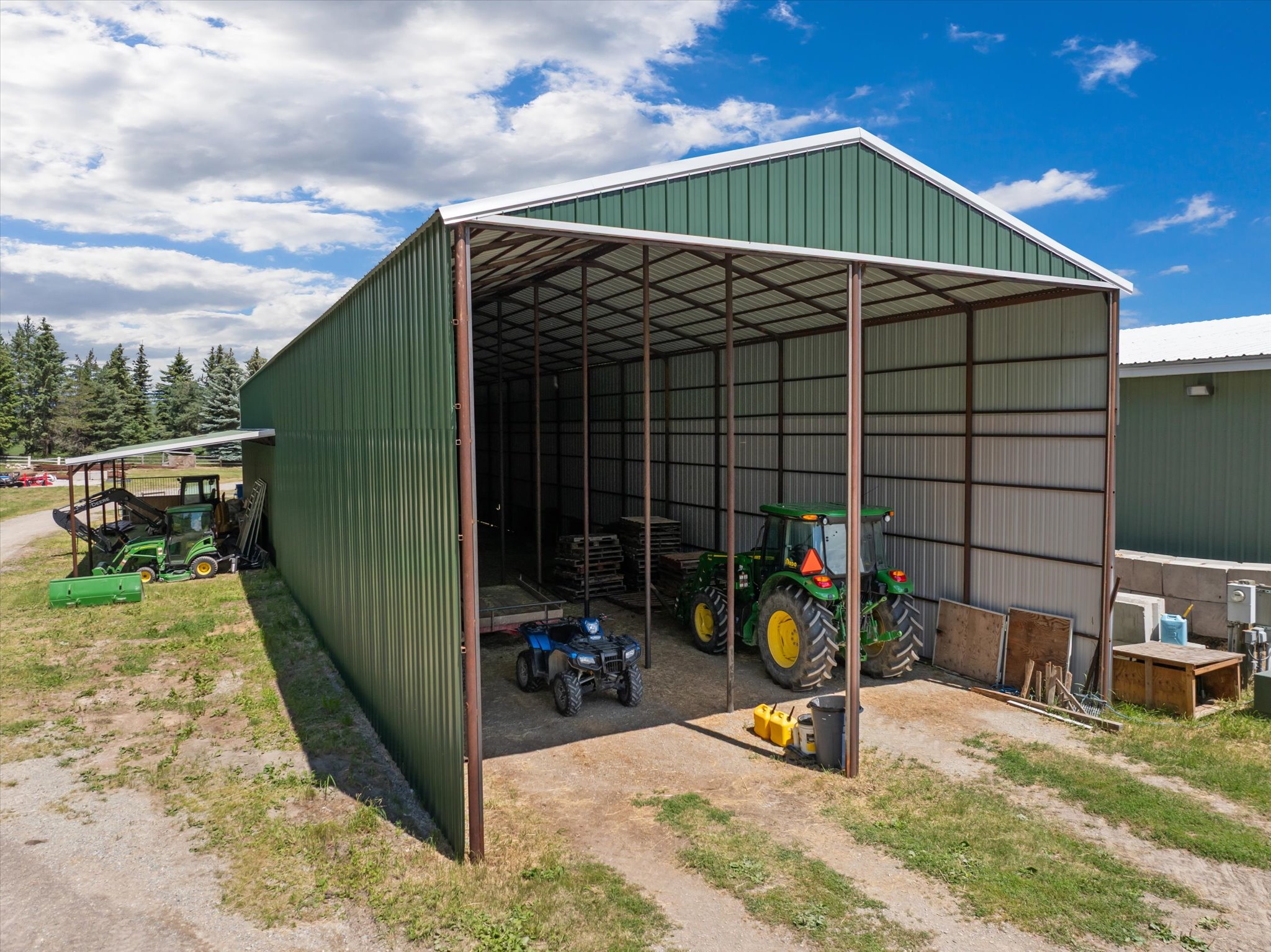 555 & 561 Twin Bridges Road