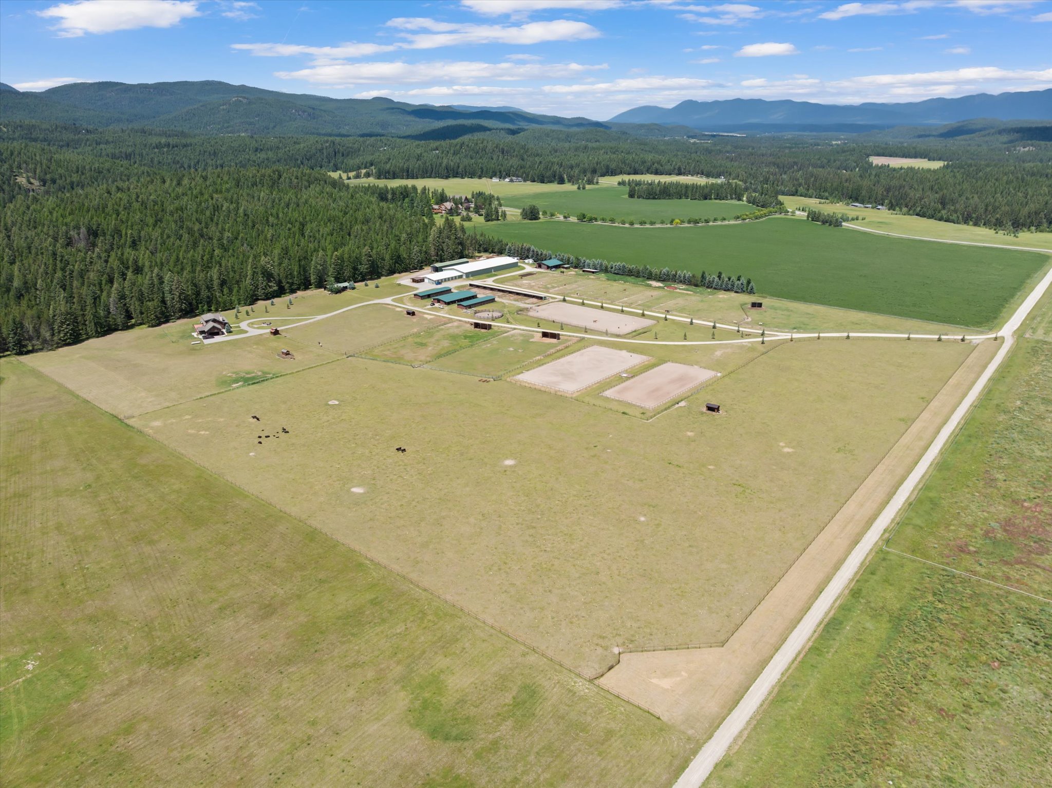 555 & 561 Twin Bridges Road